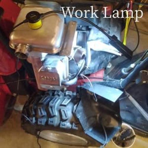 Luz LED de Trabajo eecoo con Brazo Flexible y Base Magnética