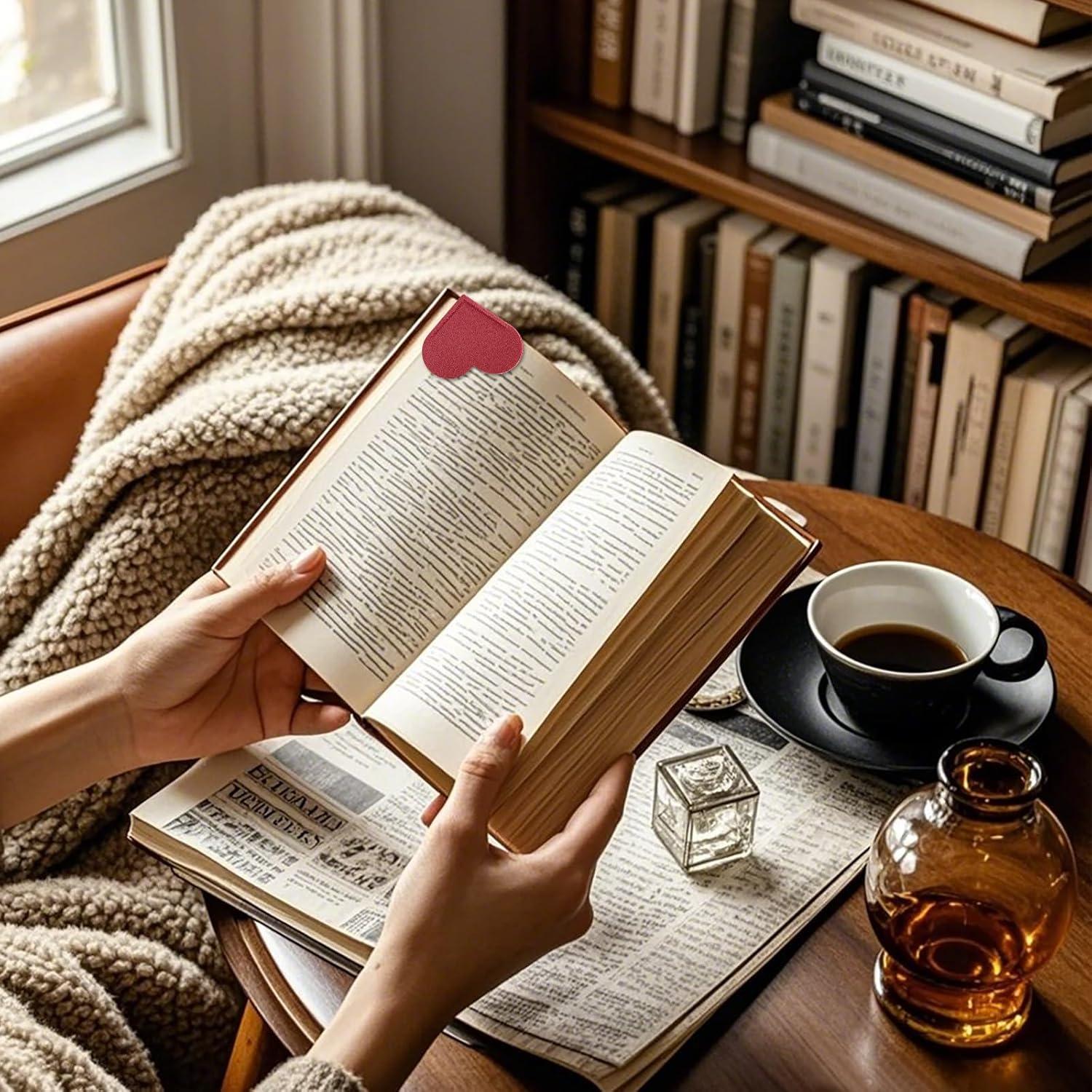 32 Marcadores de Corazón de Cuero Kdafio - Accesorios de Lectura