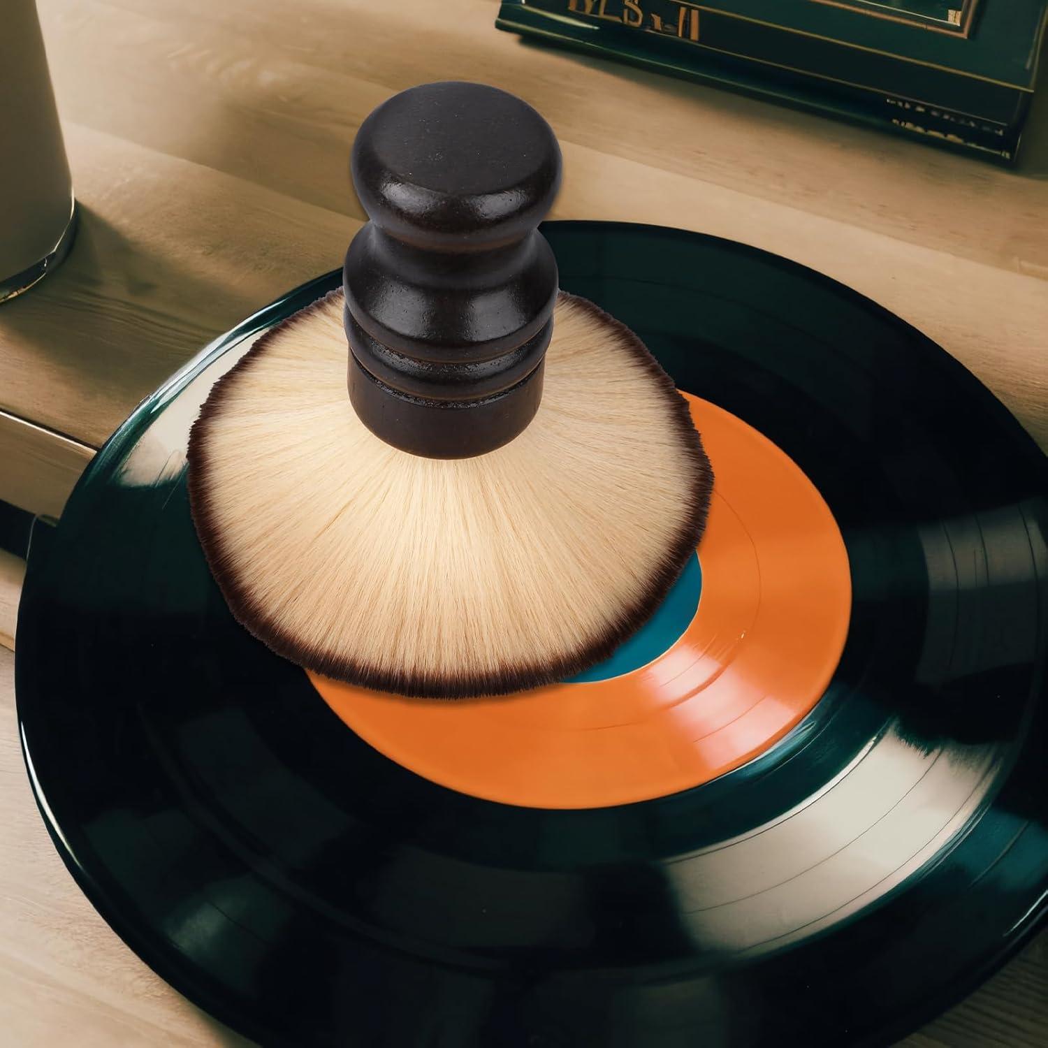 Cepillo Limpiador de Discos de Vinilo Gosknor con Mango de Madera