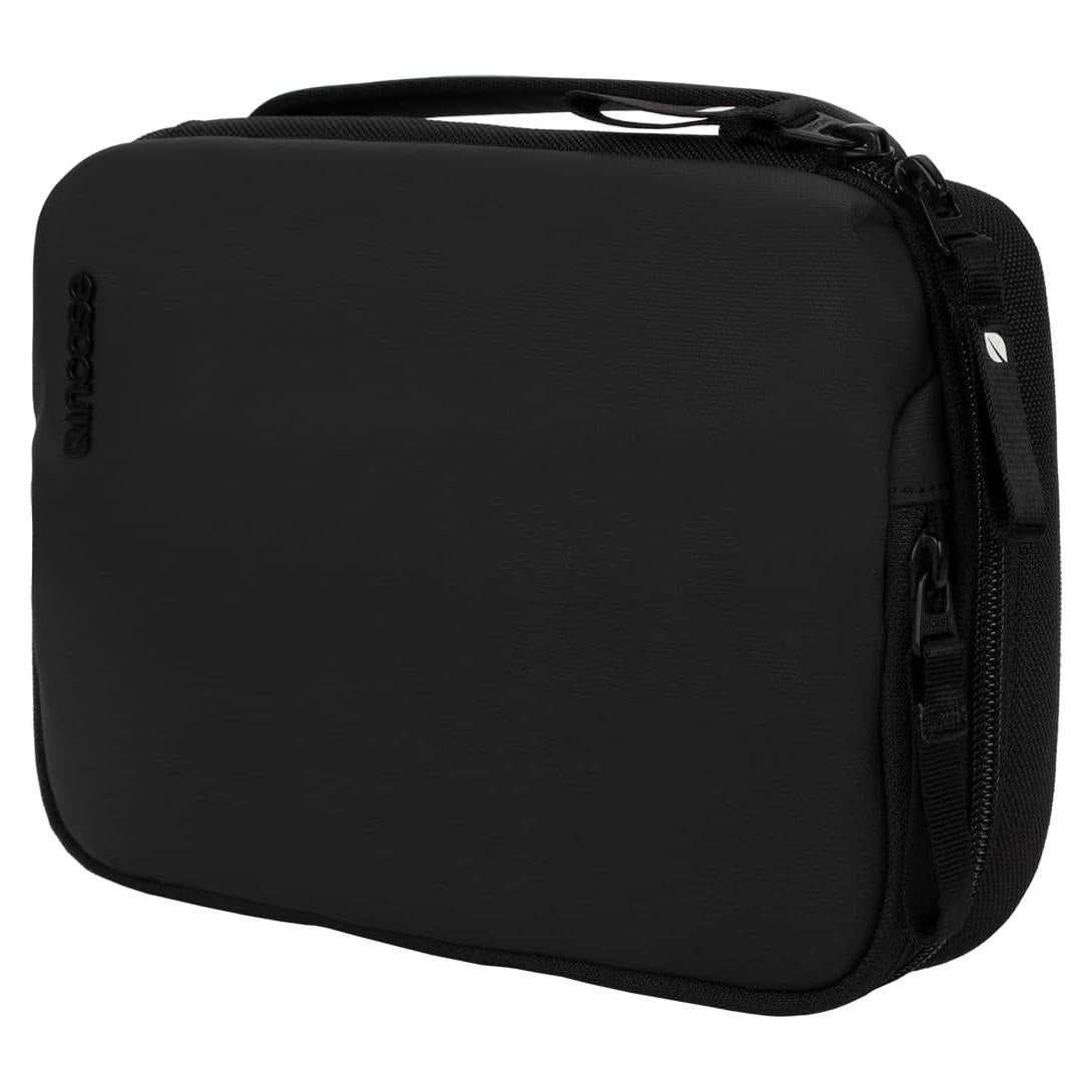 Organizador de Accesorios Incase A.R.C. Negro 25.4x7.6x5.1cm