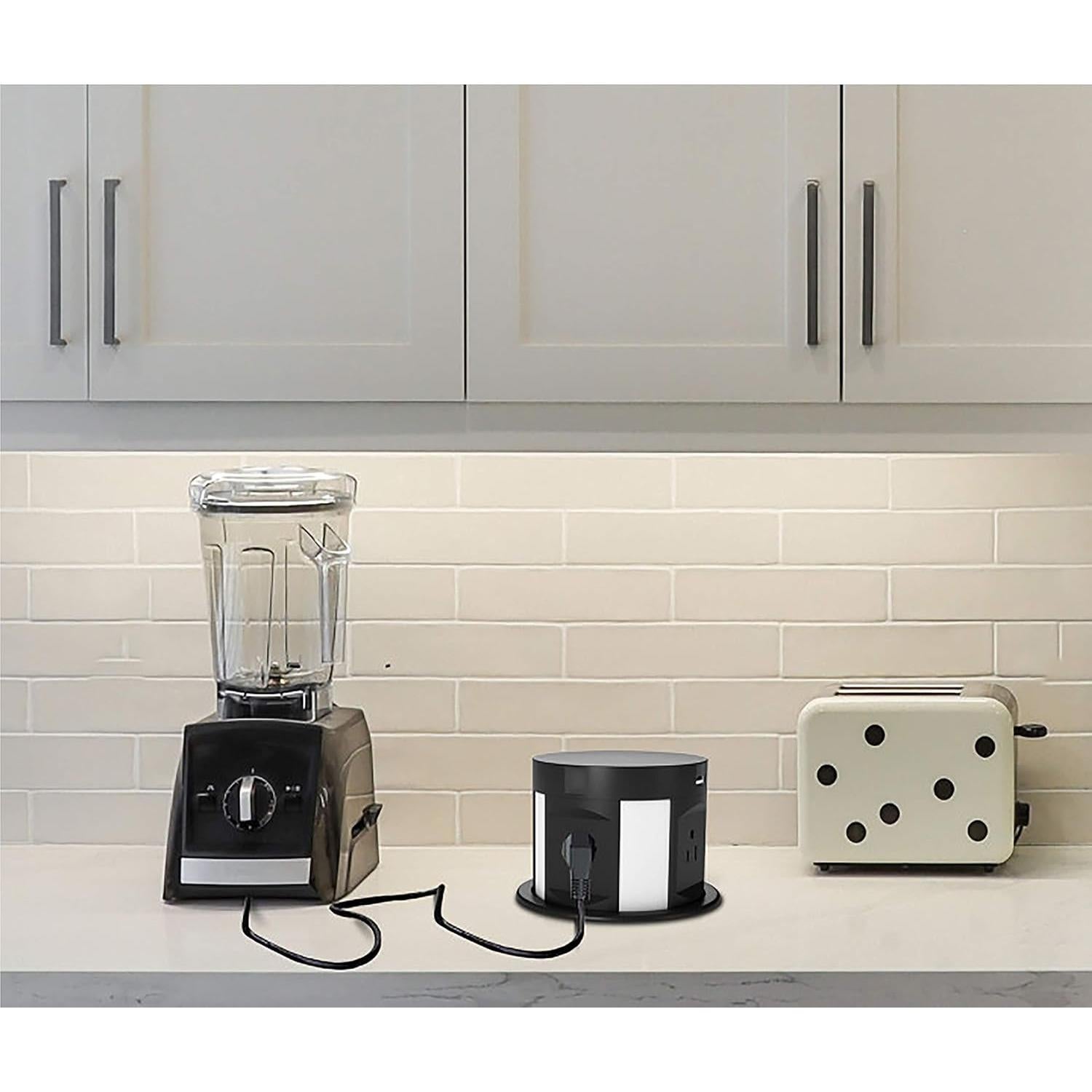 Tira de Energía Recesada Kungfuking 4 AC 2 USB 2 USB-C Negra