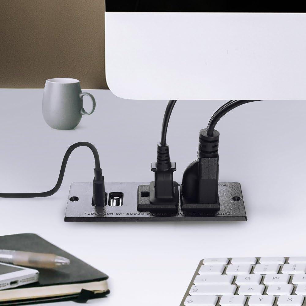 Toma de Corriente Empotrada Maggie con 2 Salidas y 2 USB