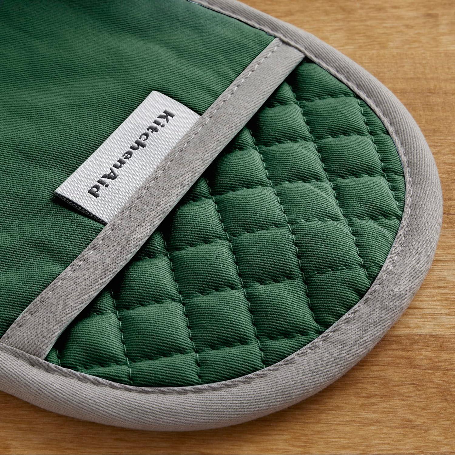 Juego de 2 Agarraderas KitchenAid Asteroid Verde 16.5x25.4cm