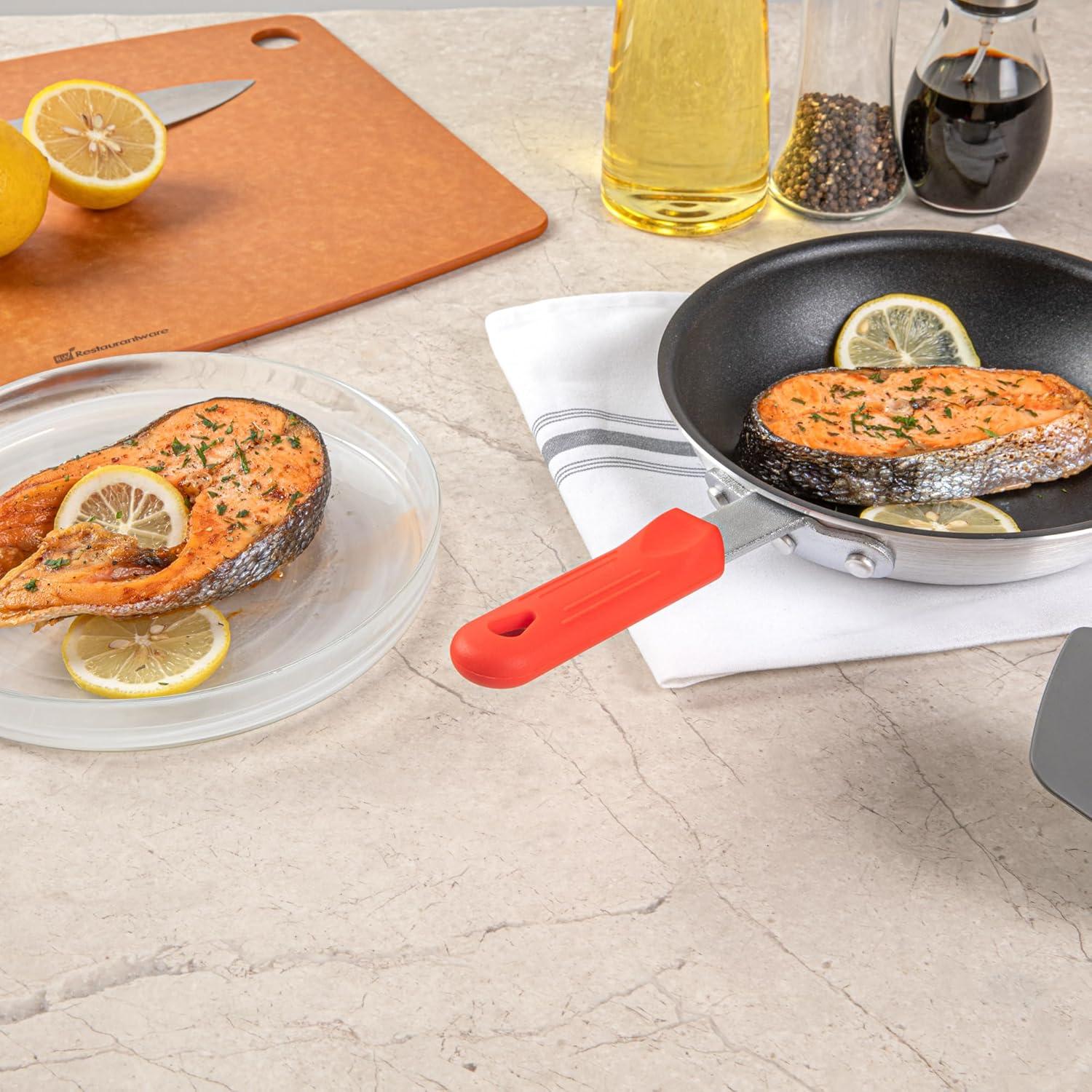 Manga de Mango de Sartén de Silicona Roja Restaurantware 10.9 cm