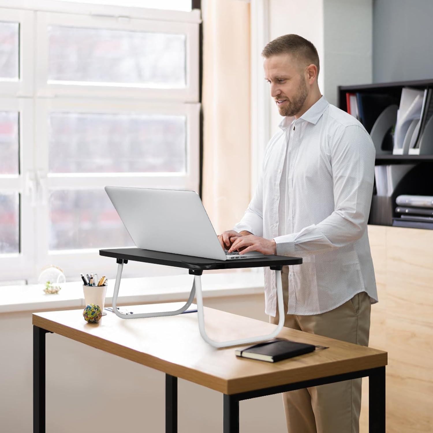 Bandeja Plegable para Computadora Portátil Ybj-ake Negra 43x31cm