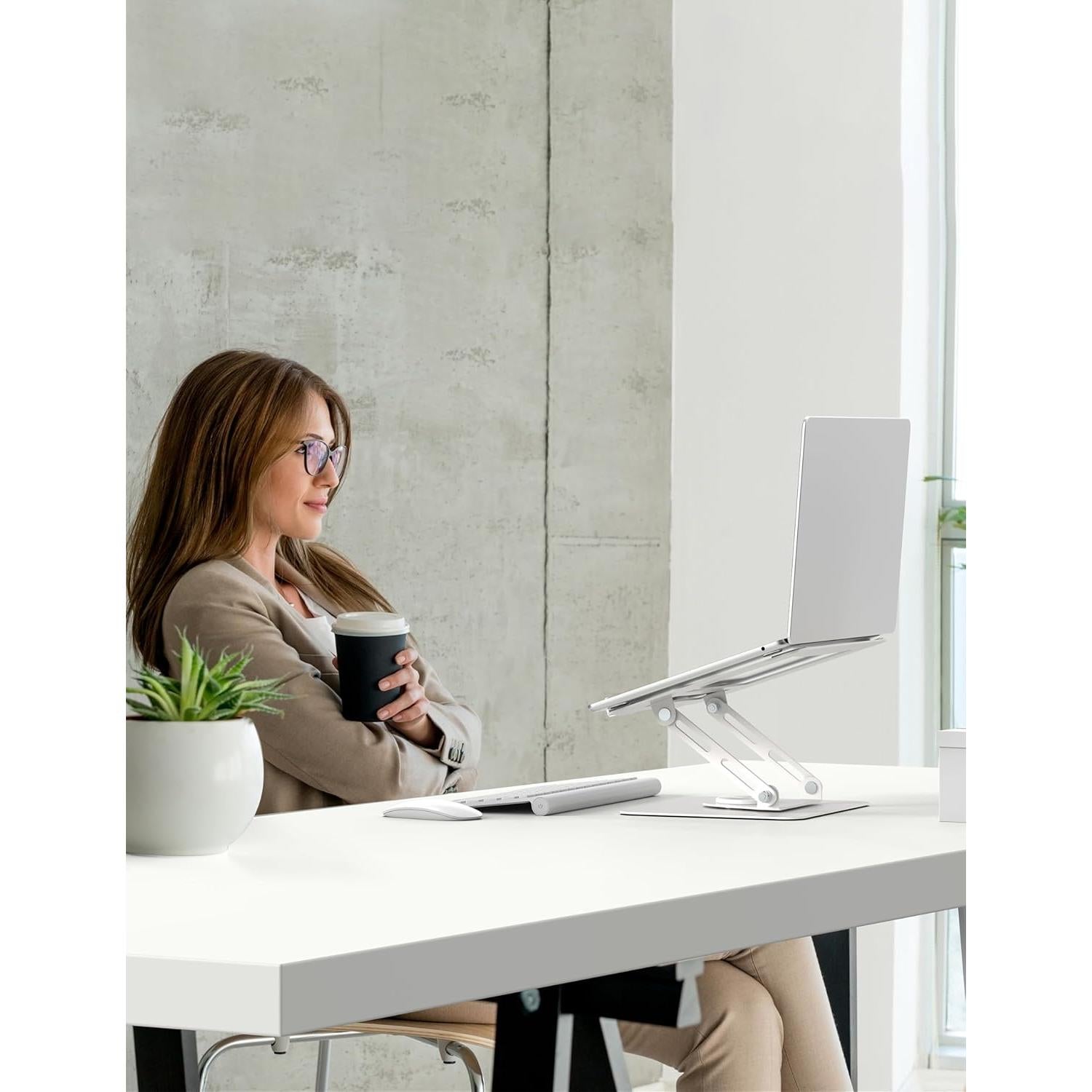 Soporte para Laptop ALASHI Ajustable 360° Blanco 10-15.6"