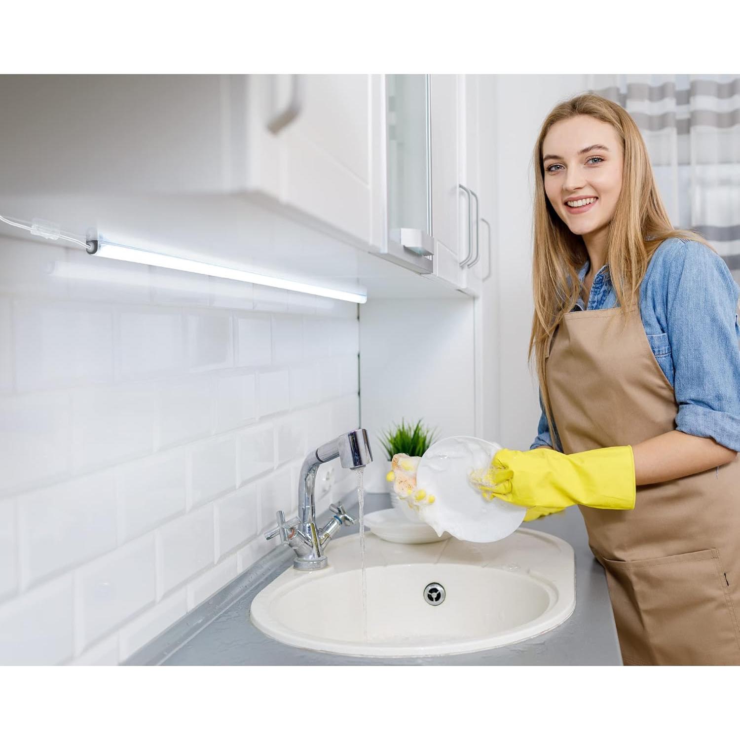 Barra de Luz LED USB CLEANLIFE 20.32 cm Luz del Día 5W