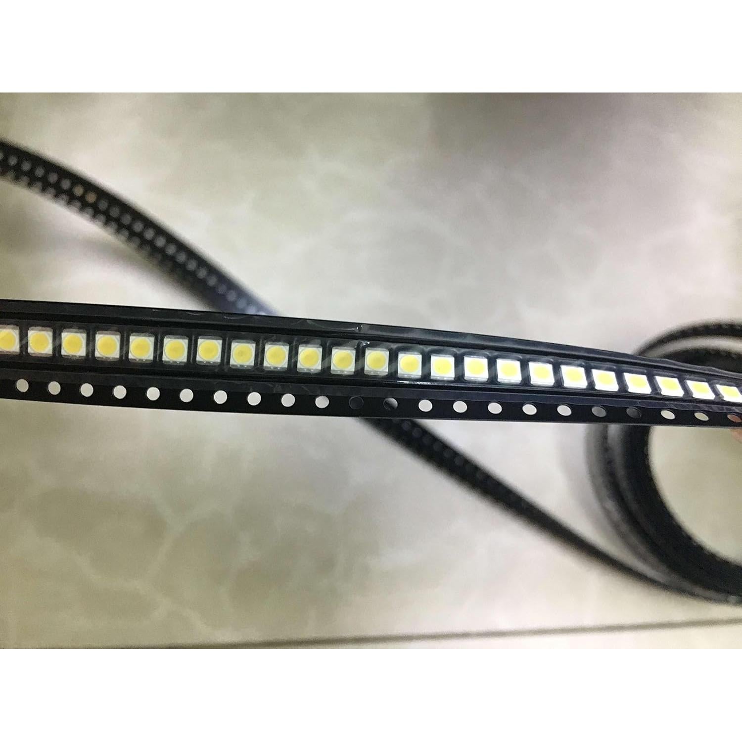 Taidacent 100pcs LED SMD 3528 Perlas Retroiluminación TV LCD