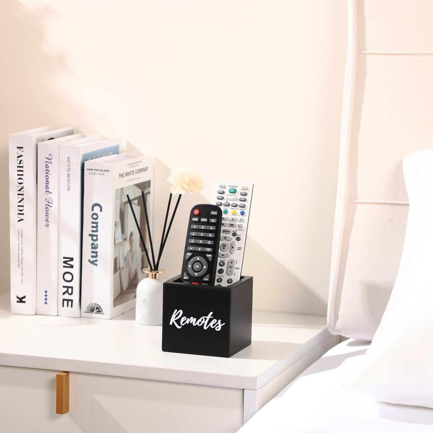 Soporte para Control Remoto de Madera COOLEX - Negro 8.89 cm