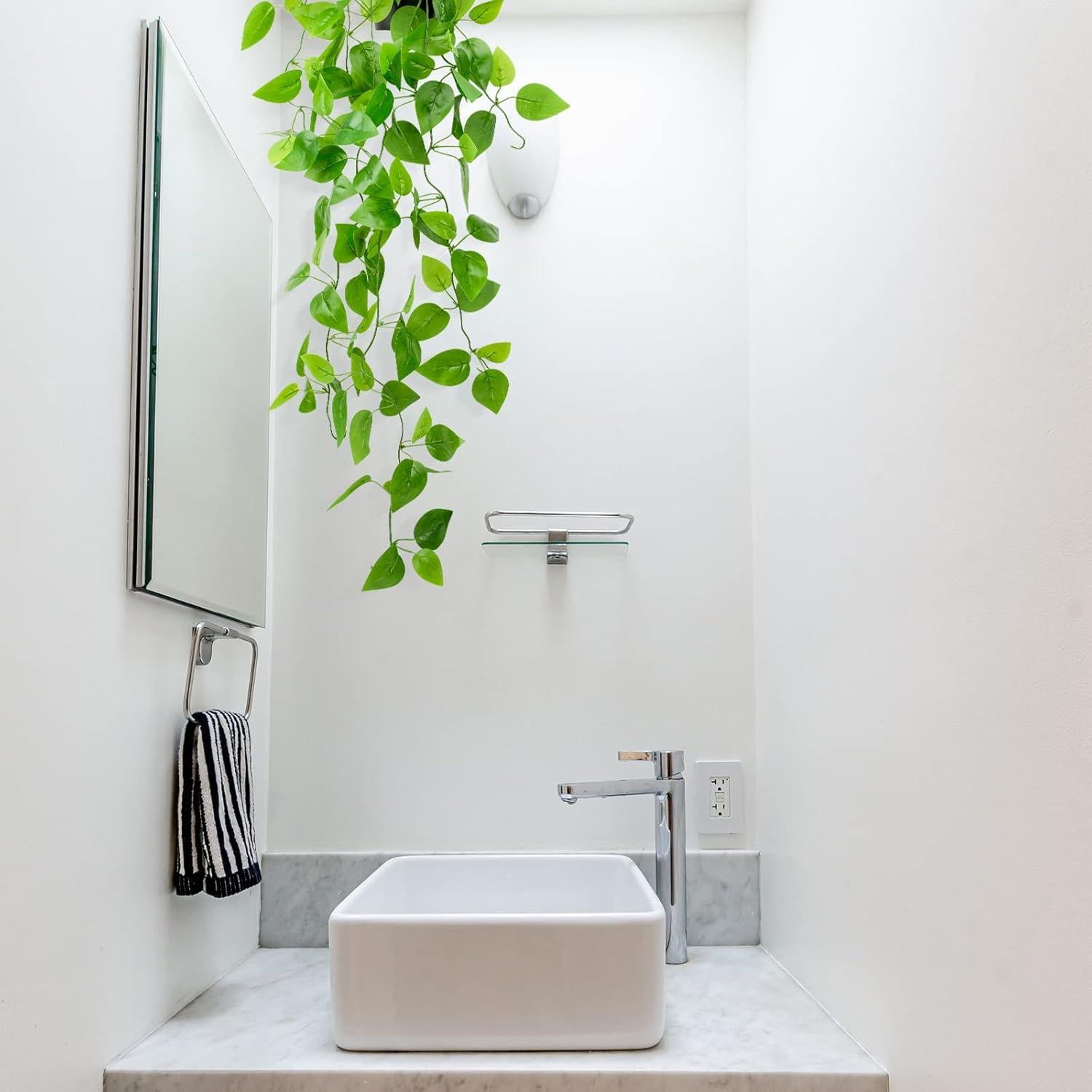 Planta Colgante Artificial Pothos LOYWREE en Maceta Negra 100cm