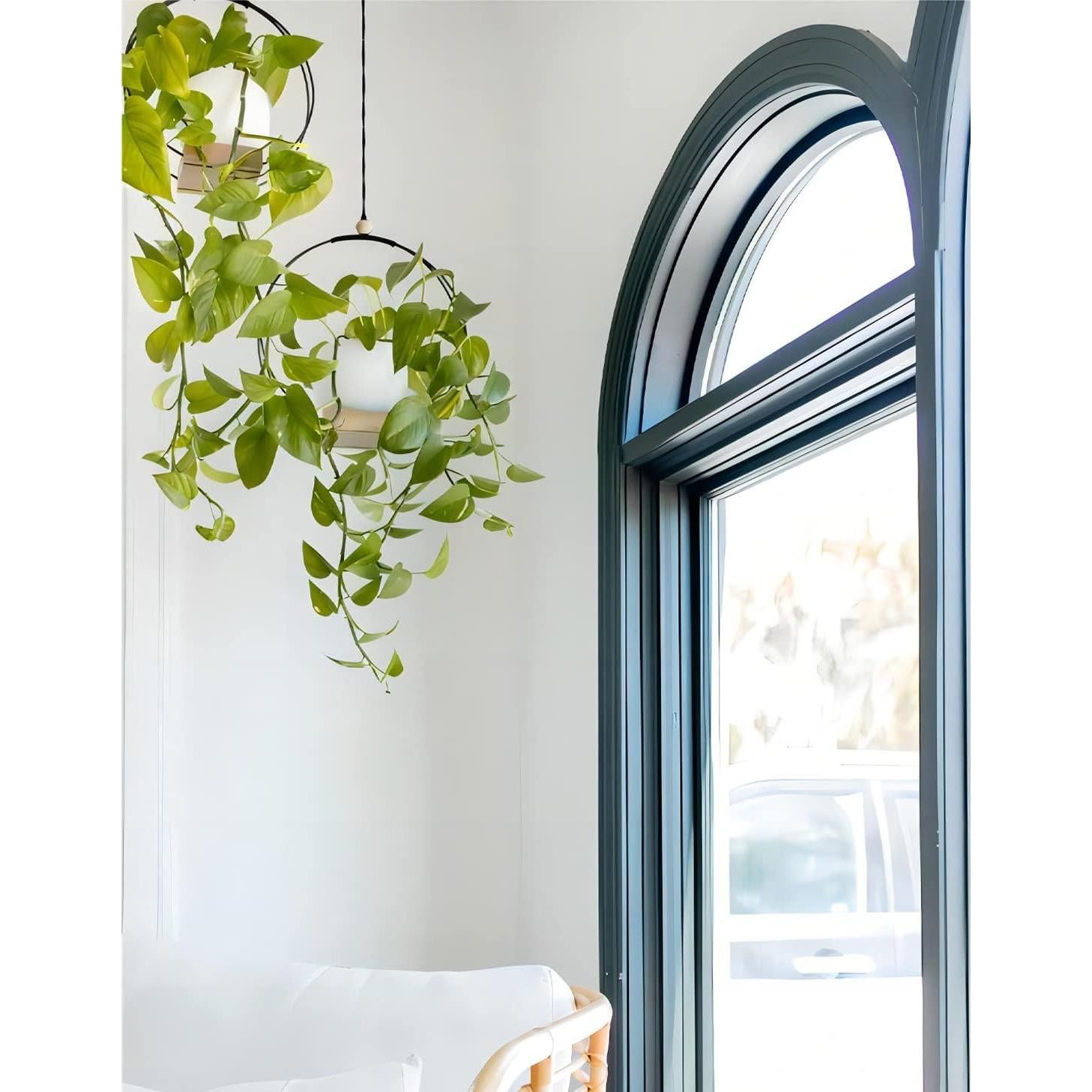 Soporte Colgante para Plantas Dravmola Negro con Base de Madera