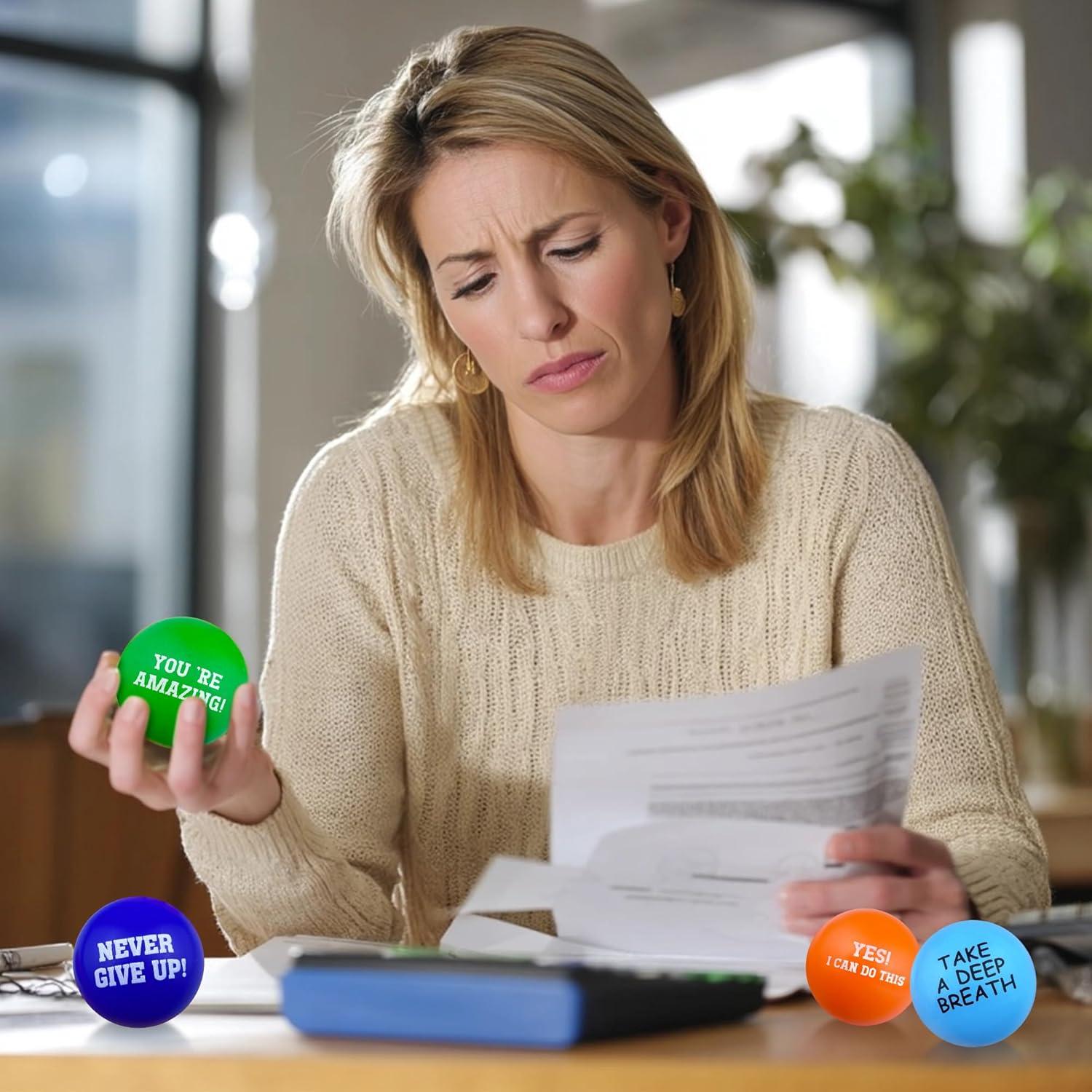 80 Pelotas Antiestrés Coloridas XIPEGPA 4 cm para Relajación