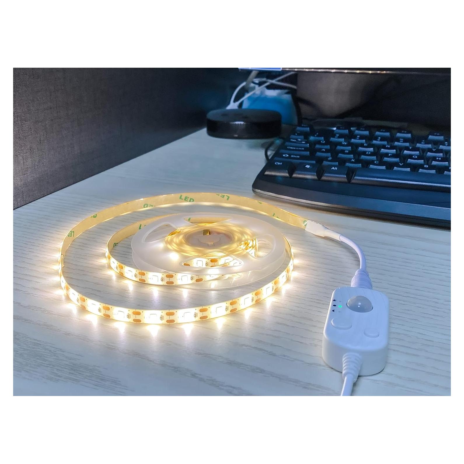 Tira LED USB KAM TONG 3m con sensor de movimiento blanco frío