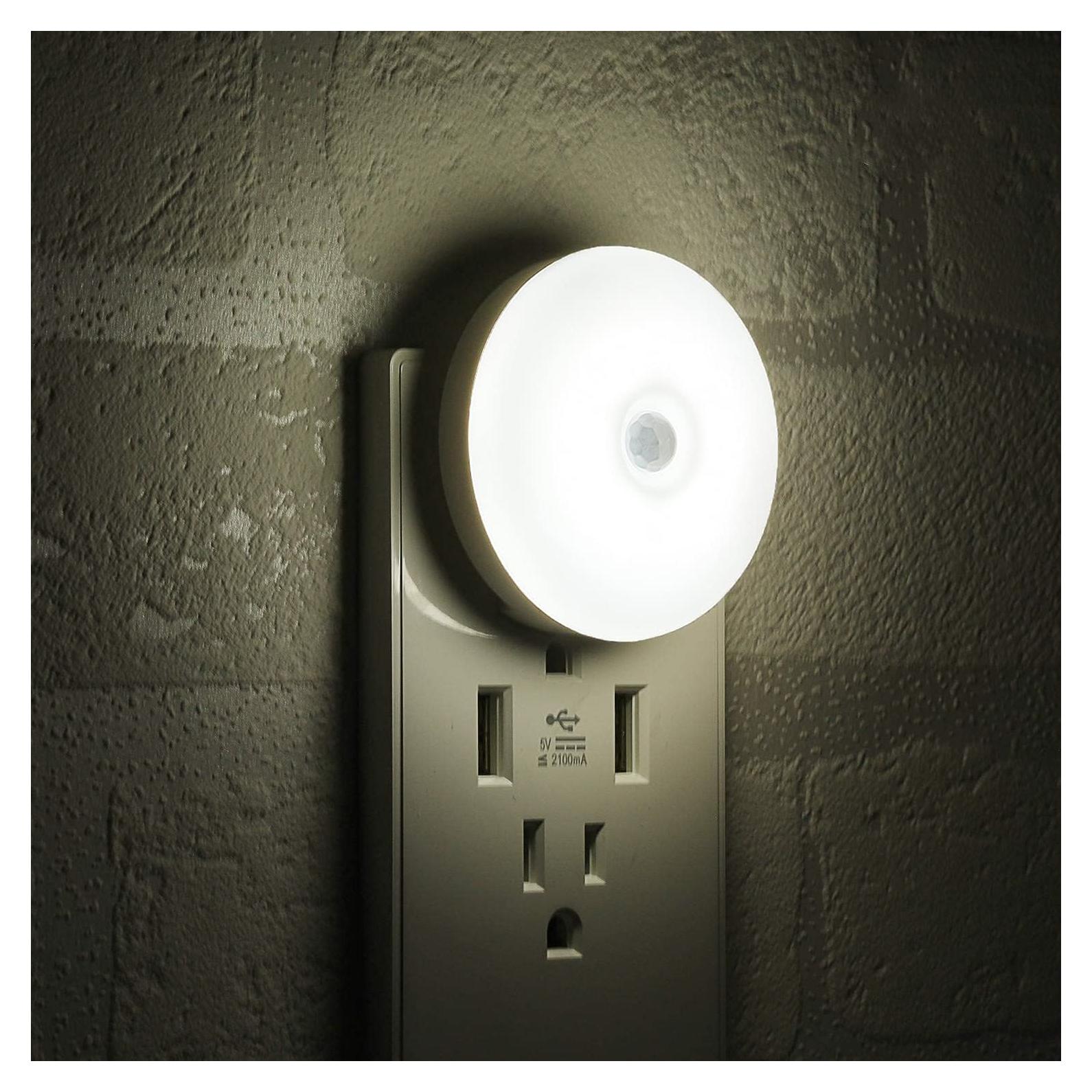 Luz Nocturna LED SerieCozy con Sensor de Movimiento, Blanca, 2 Piezas