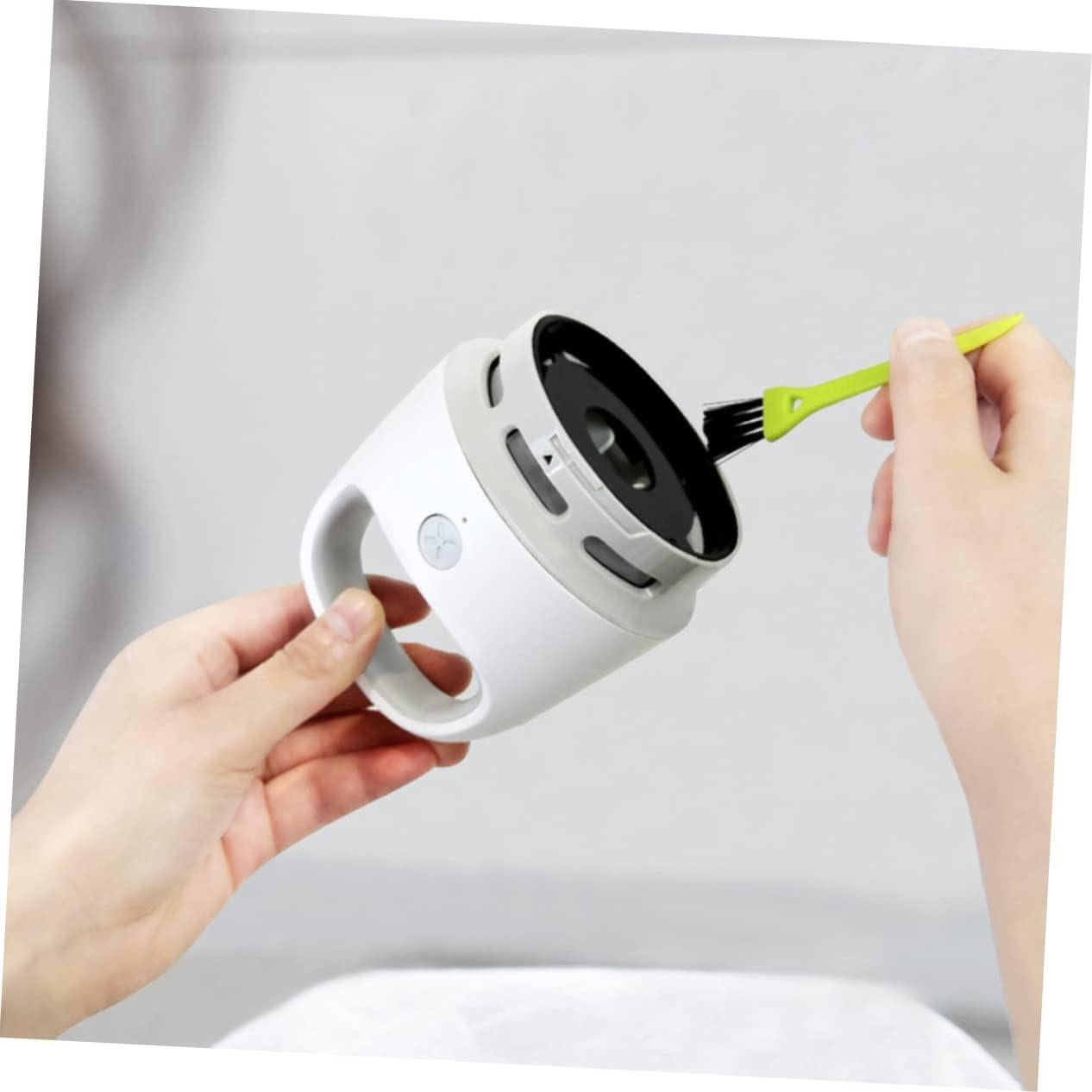 Aspiradora de escritorio portátil HOLIDYOYO 9.9x8.6cm USB