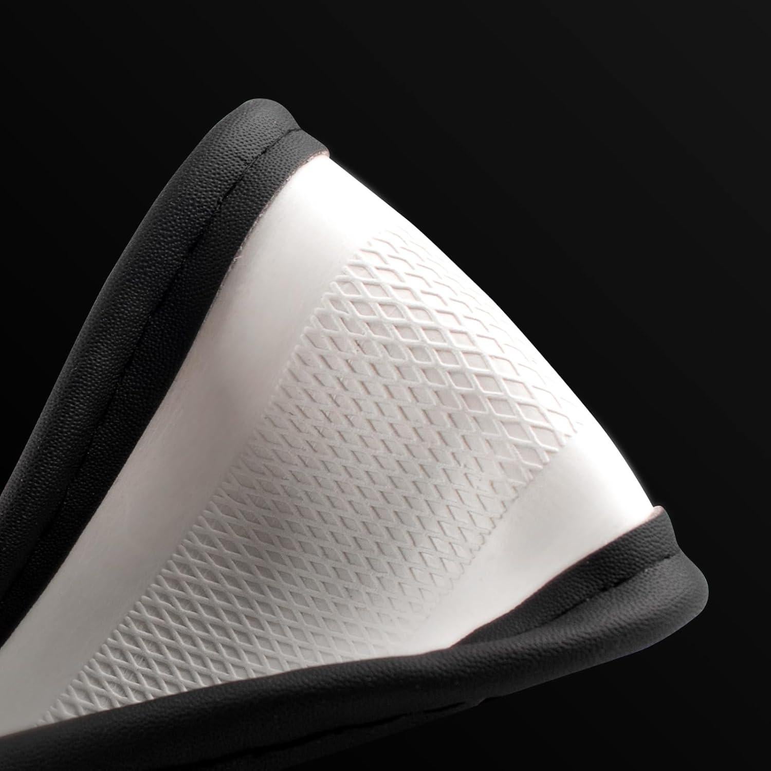 Cubierta de Volante KAFEEK de Cuero con Cristales 38 cm