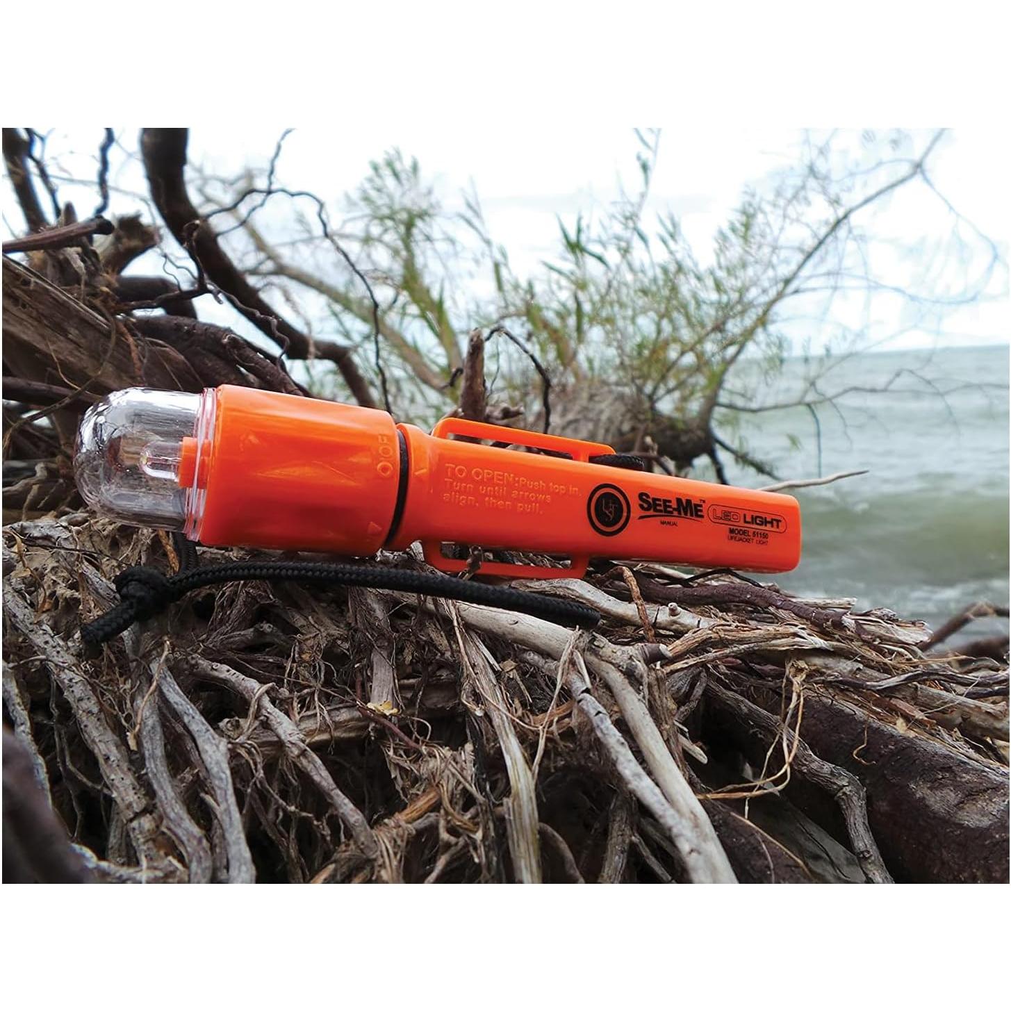 Luz LED Impermeable UST See-Me 1.0 para Emergencias y Camping