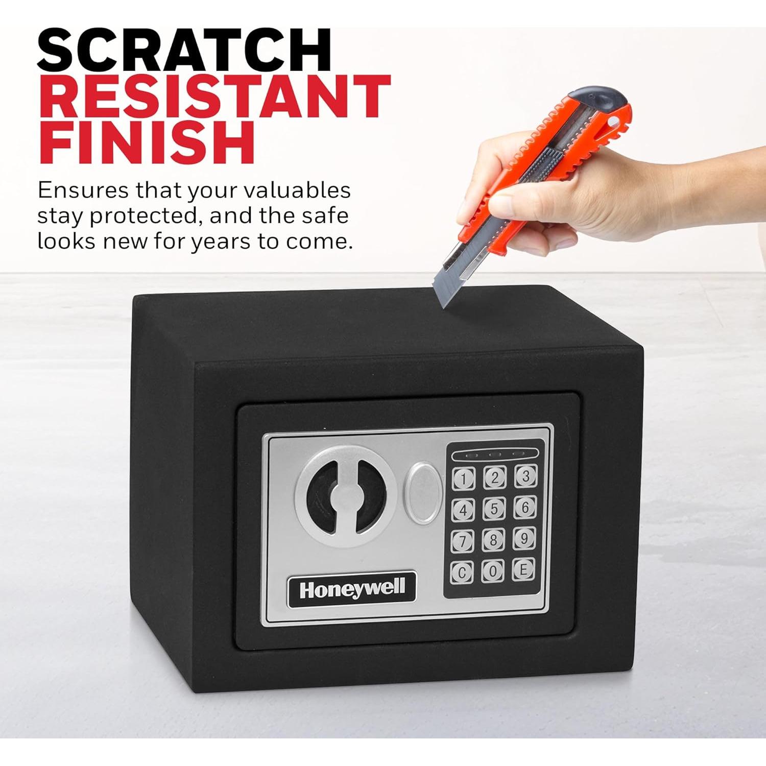 Caja Fuerte Pequeña Honeywell 5005 con Cerradura Digital 4.8L
