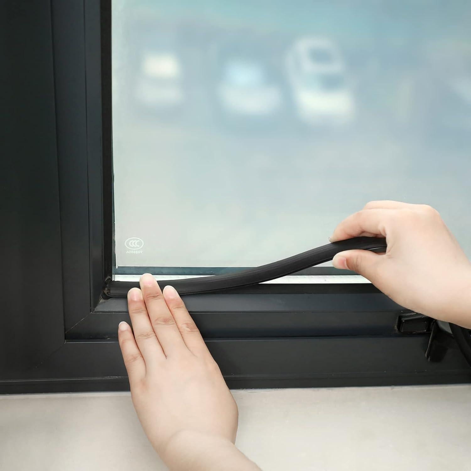 Tira de Aislamiento de Goma Kingdder 5.7 m para Ventanas