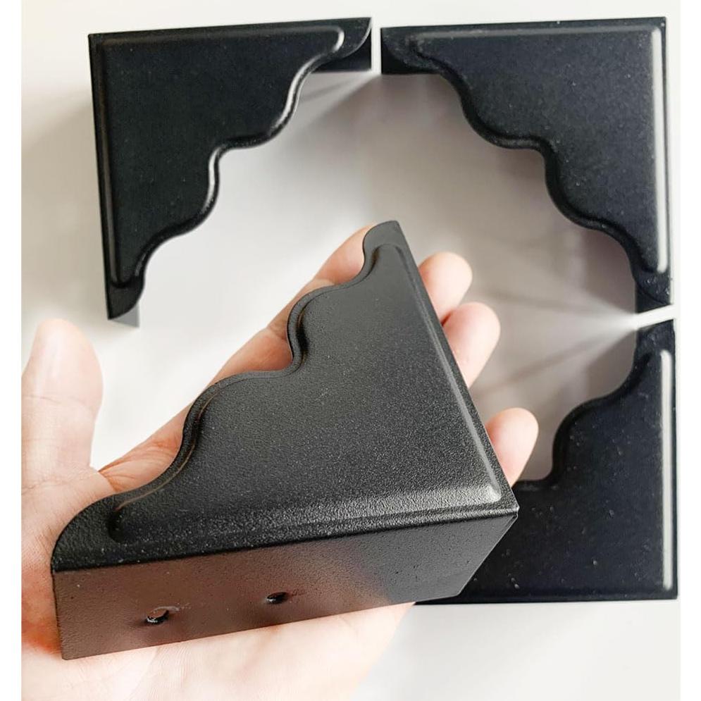 Protectores de Esquinas Metálicos Sutfmwe 9.4x9.4 cm Juego de 4
