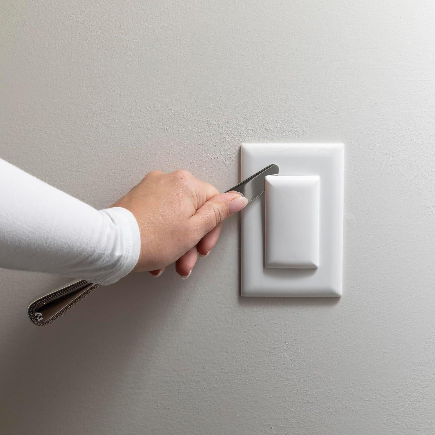 Cubierta de Enchufe Doble Qdos StayPut - Paquete de 12