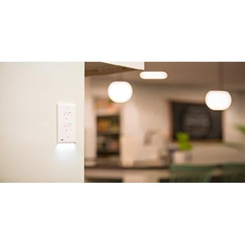 Placa de Enchufe Duplex SnapPower SafeLight LED Blanco