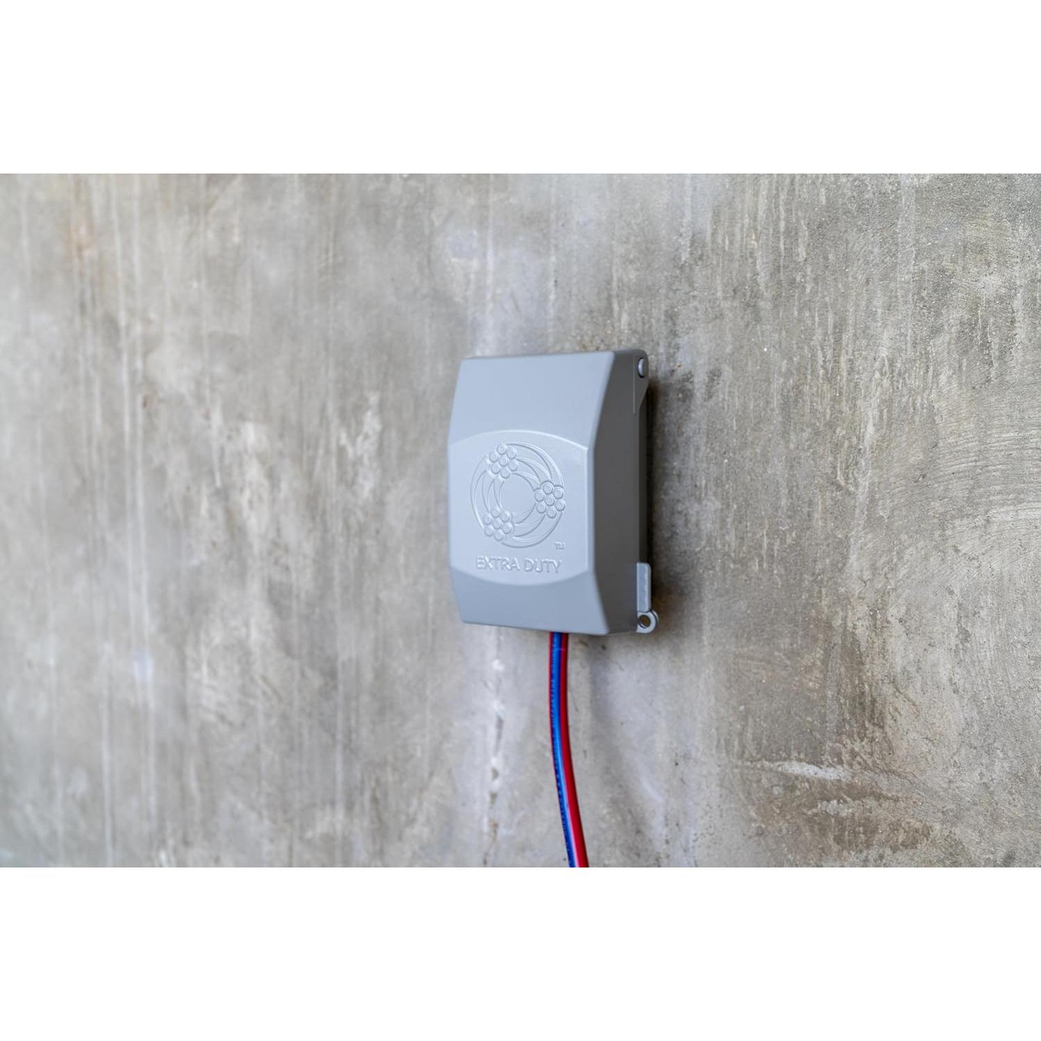 Cubierta de Enchufe Eléctrico Metálica Southwire 1-Gang Bronce