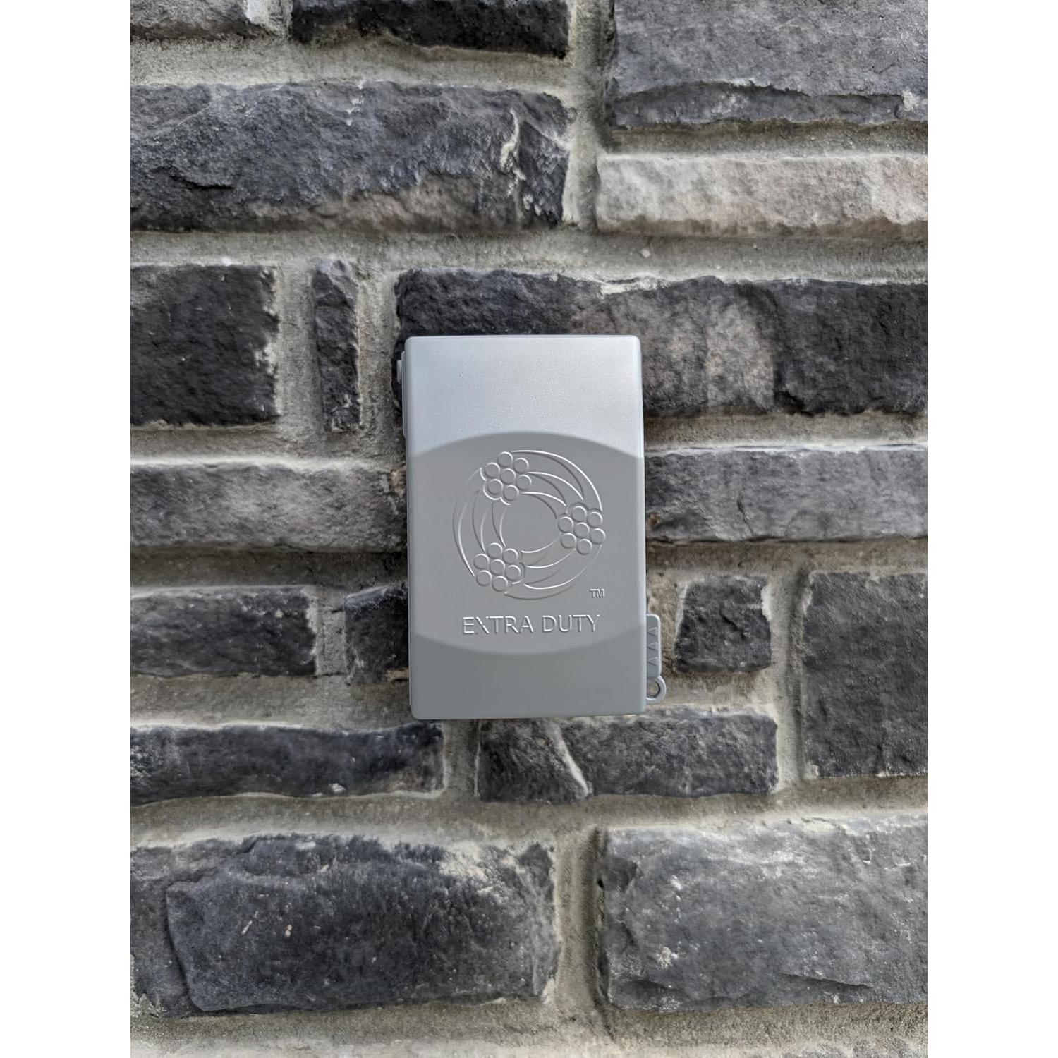 Cubierta de Enchufe Eléctrico Metálica Southwire 1-Gang Bronce