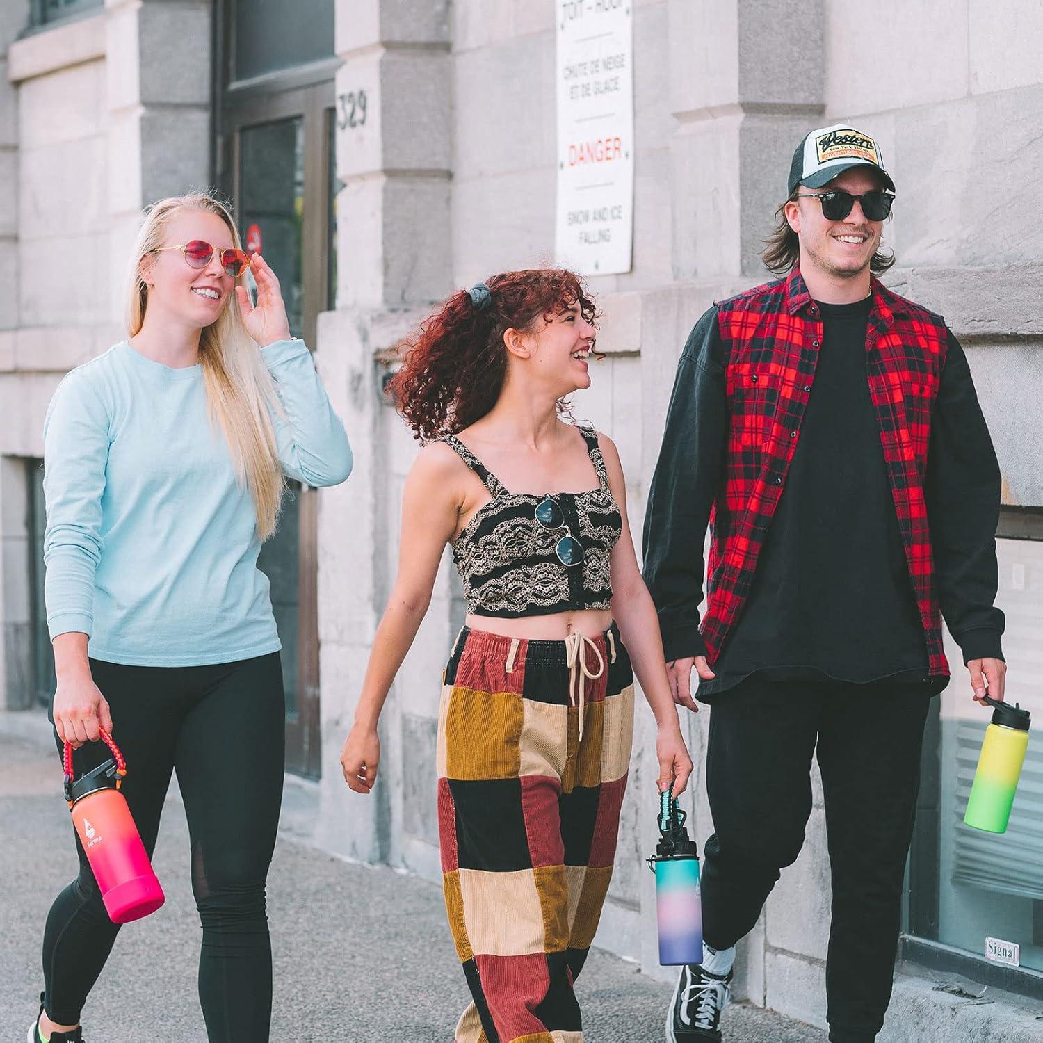 Botella de Agua Aislada Farsea 532 ml con Asa y 2 Tapas