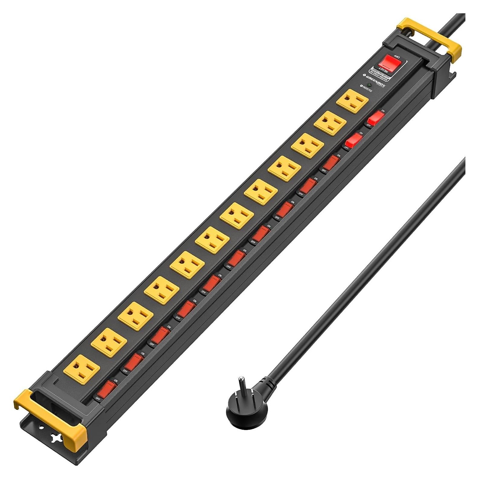 Regleta de Enchufes Green Box 12 Salidas 3300J Metal 6 pies