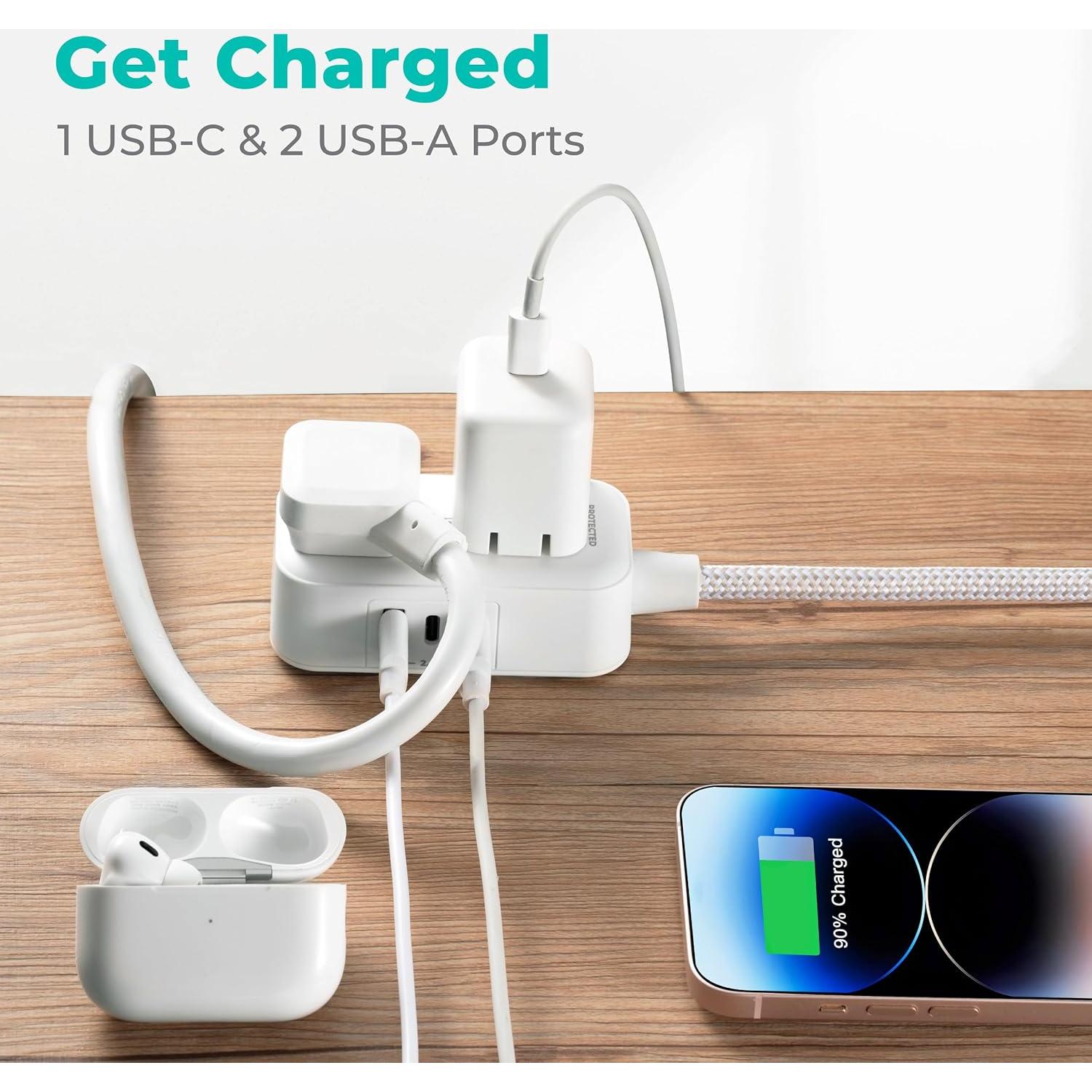 Regleta de Energía KMC con 2 Salidas y 3 Puertos USB, 245J