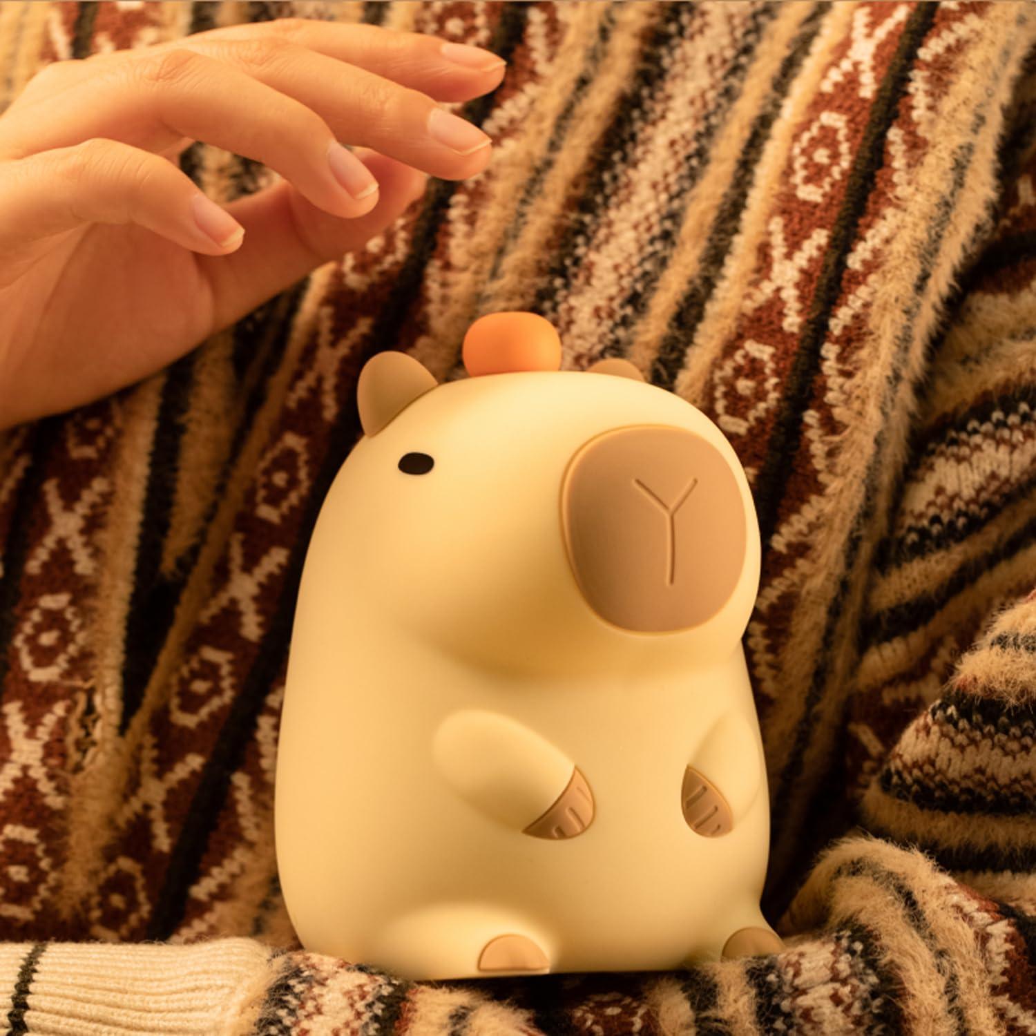 Luz Nocturna LED Capibara ShopHar, Recargable USB, Regulable