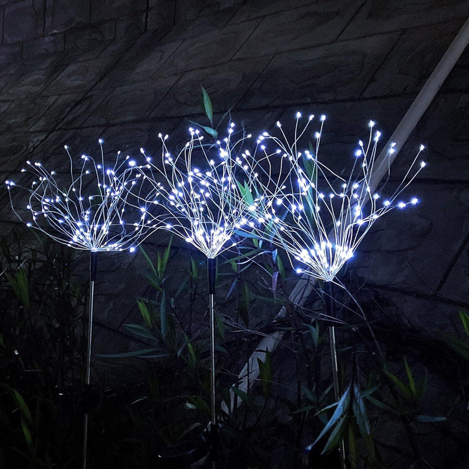 Luces de Jardín Solares JJGoo 120 LEDs 2 Modos Impermeables