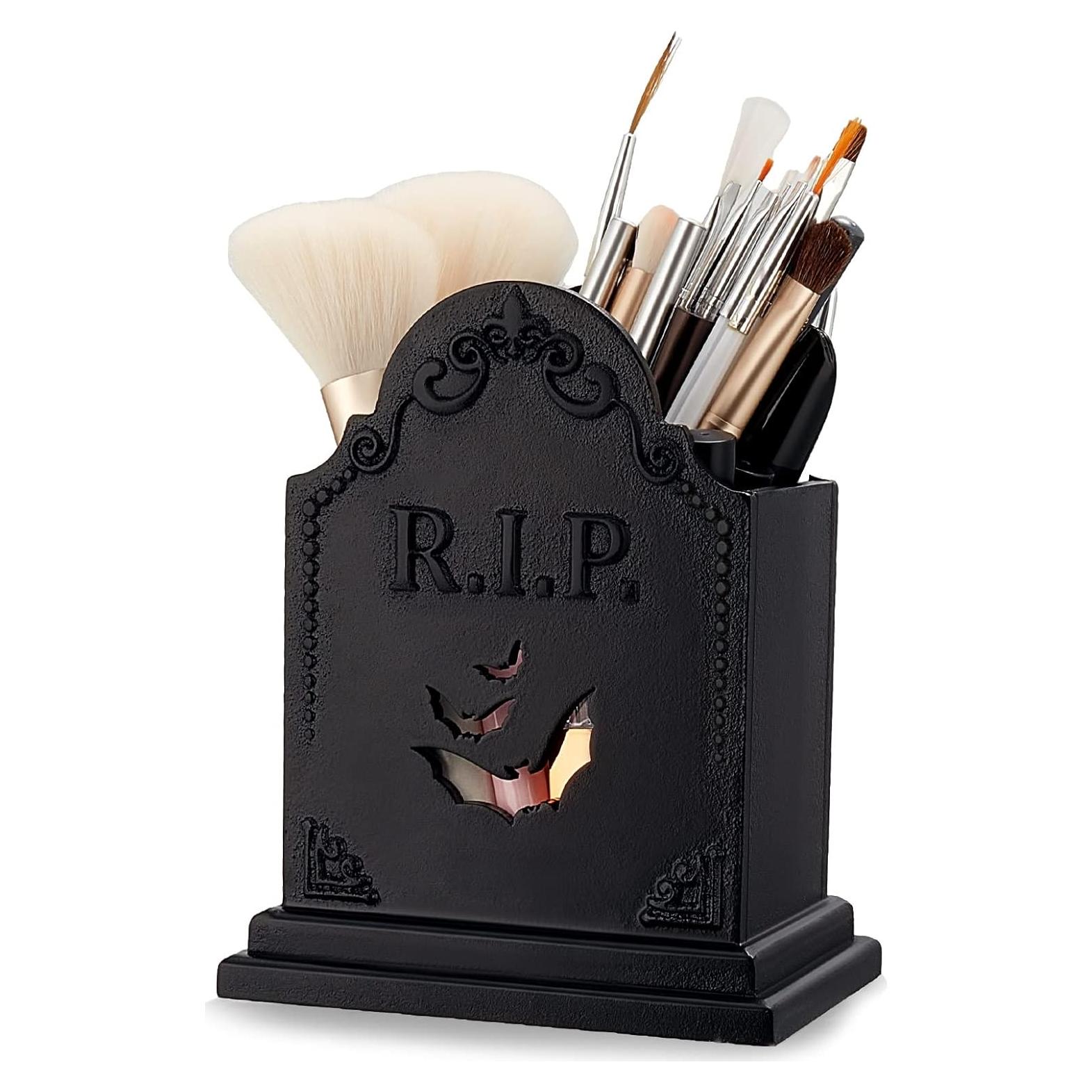 Soporte de Lápiz Gótico Gueevin en Forma de Tumba 14.5cm