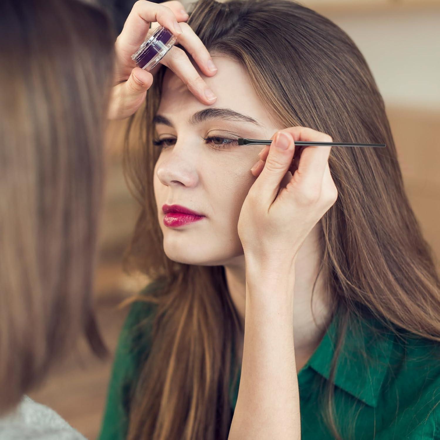 Paquete de 12 Pinceles de Delineador de Ojos KALIONE