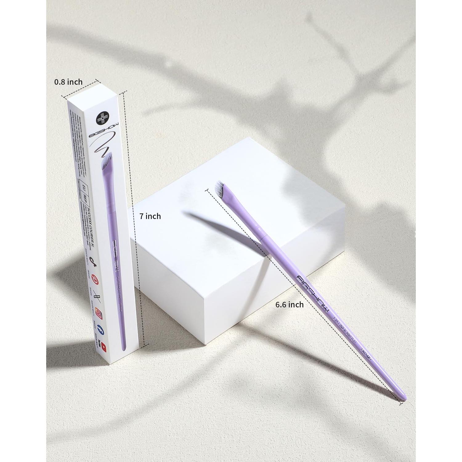 Brocha de Eyeliner Angulada EIGSHOW con Iones de Plata 15.24cm