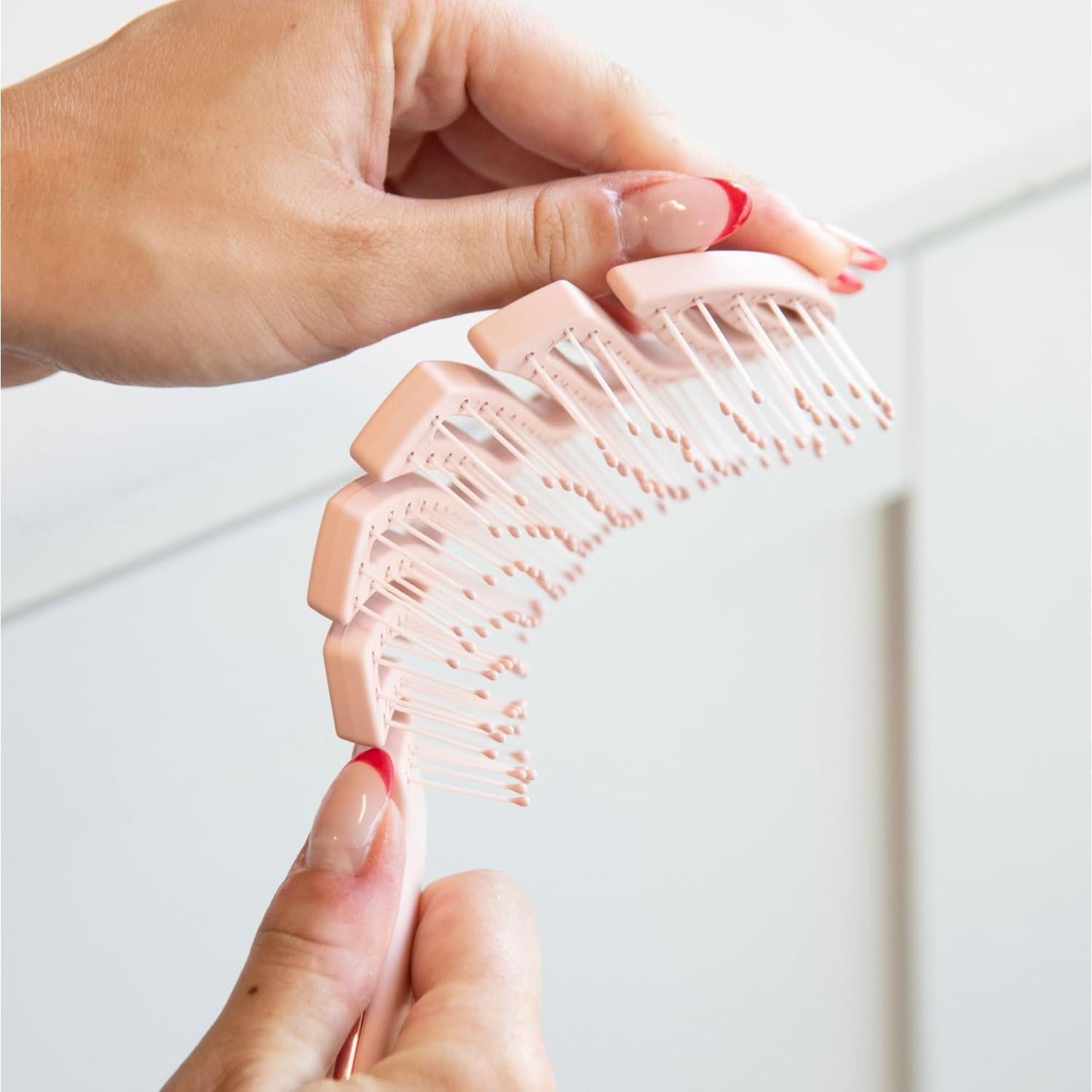 Cepillo Ventilado Flex FRAMAR Rosa para Cabello Húmedo