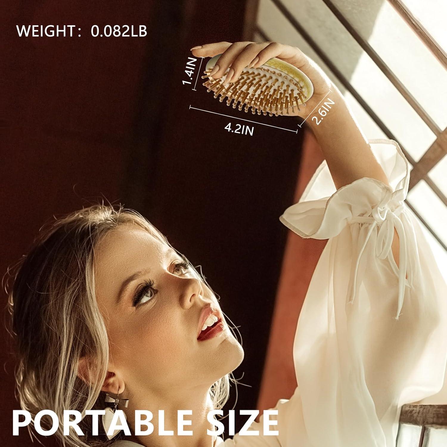 Cepillo de Pelo de Bambú Natural Sin Mango Combetter 10.8x7.2cm