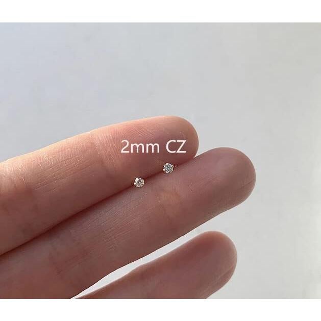 Pendientes de Stud CZ 2mm Oro 14K para Cartílago y Tragus