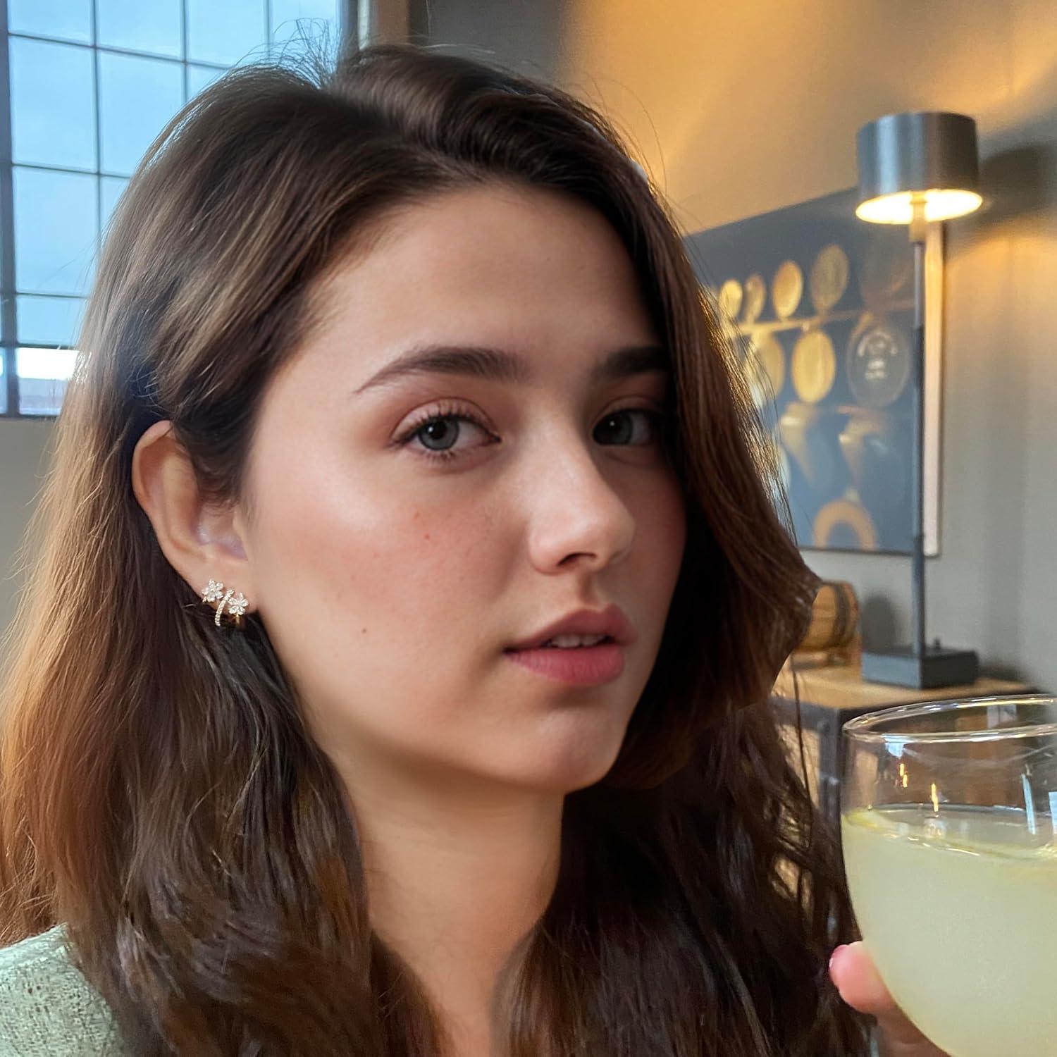 Pendientes de Aro Claw de Flor Oro 18K Hipoalergénicos