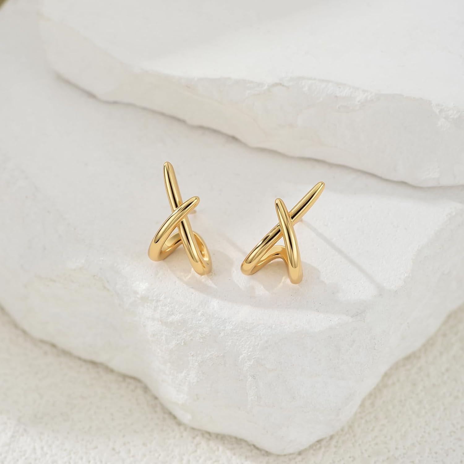 Pendientes de Stud de Oro 14k para Mujeres con Circonio