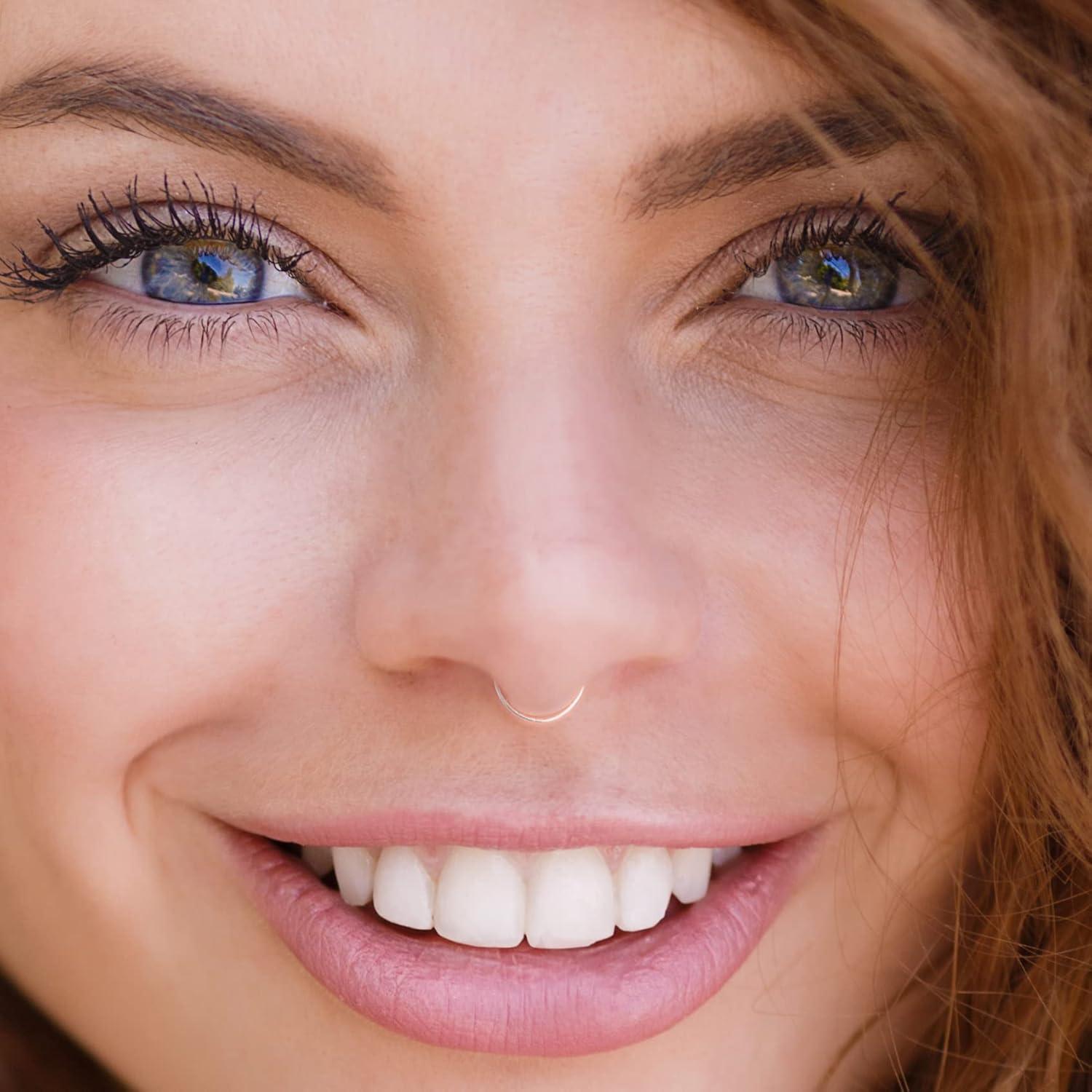 Anillo Septum Falso Plateado 20G 8mm - Clip On para Mujeres