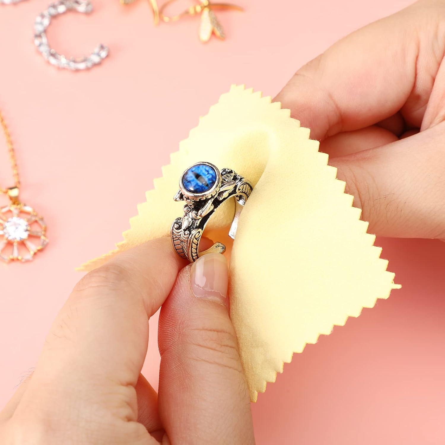 Paquete de 50 Paños de Limpieza de Joyería Outus Amarillo