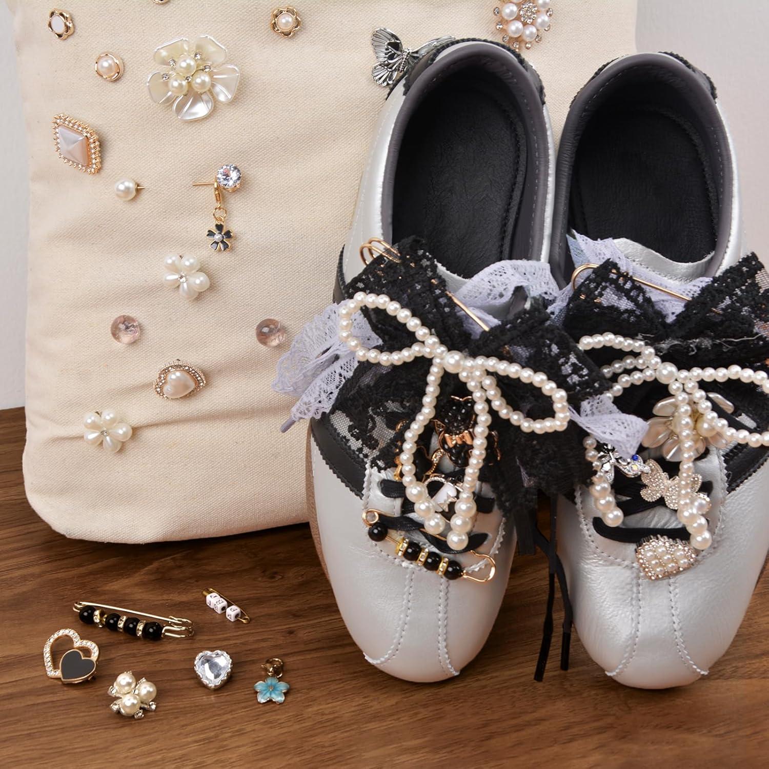 Kit de Charms Negros para Zapatos Yuboo - 246 Piezas DIY