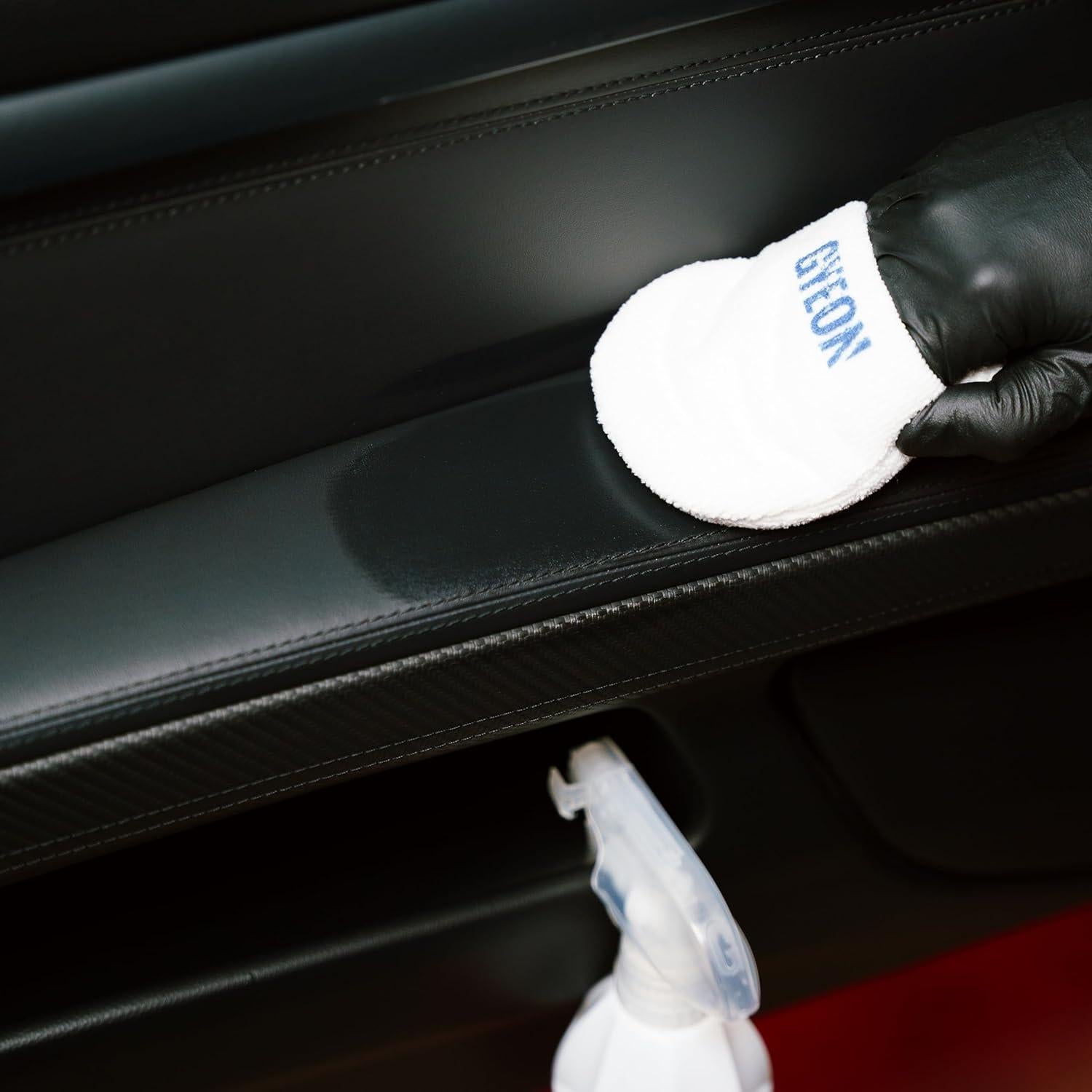 Protector de Cuero Gyeon Leather Coat 120ml Hidrofóbico UV