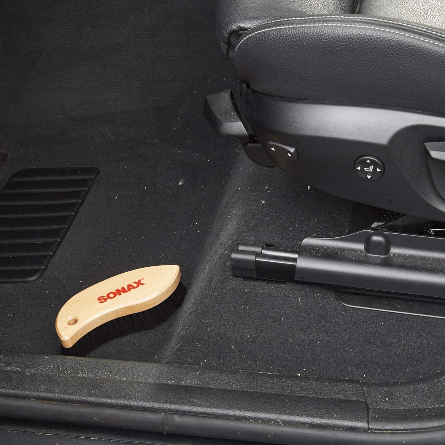 Cepillo de Textiles y Cuero SONAX 416741 Ergonomico