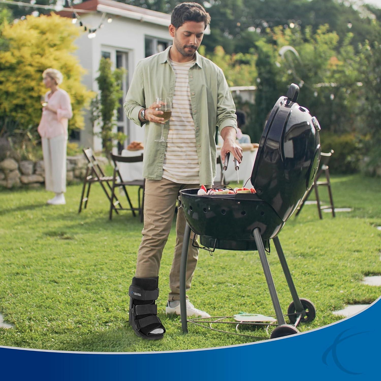 Botín de Fractura Corto Cam Walker United Ortho Pequeño Negro