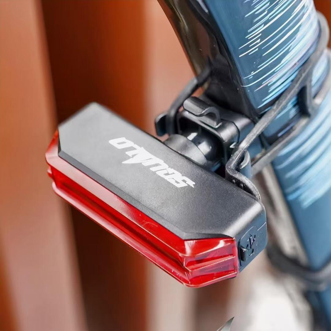 Luz Trasera Recargable SQUALO 30 Lúmenes IPX5 para Bicicleta