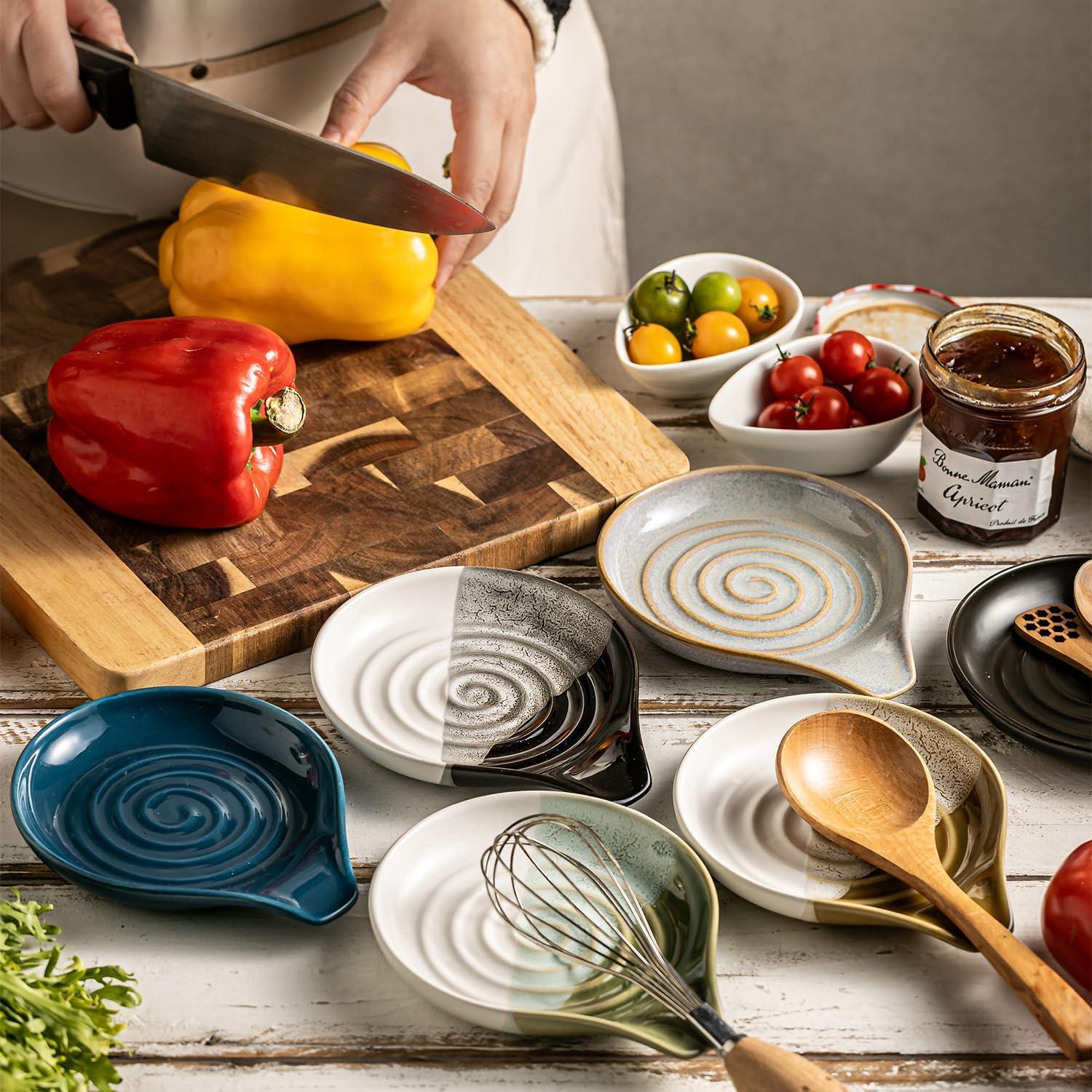 Soporte para cucharas Cormomu de cerámica negra 15.5x12.7cm