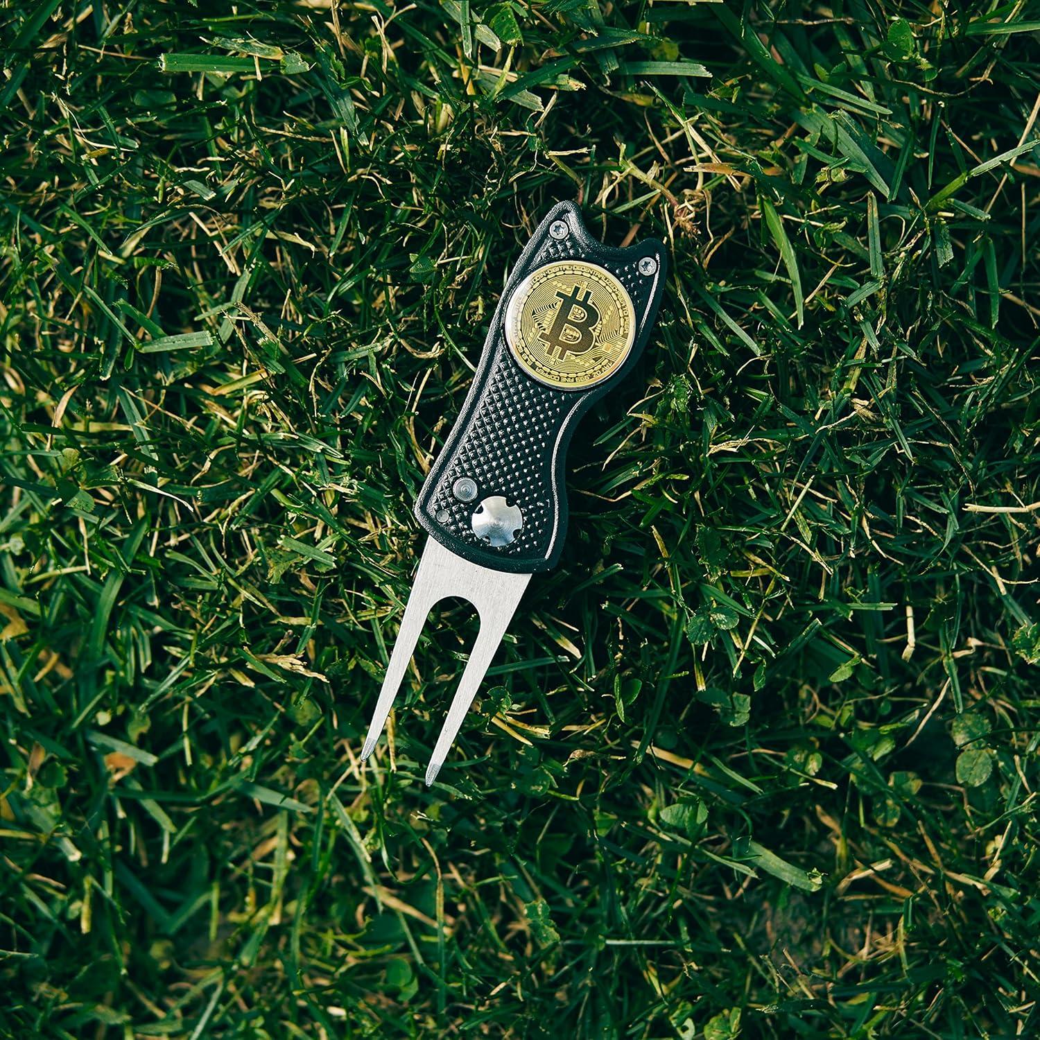 Herramienta de Divot Plegable HODL 21 con Marcador Magnético